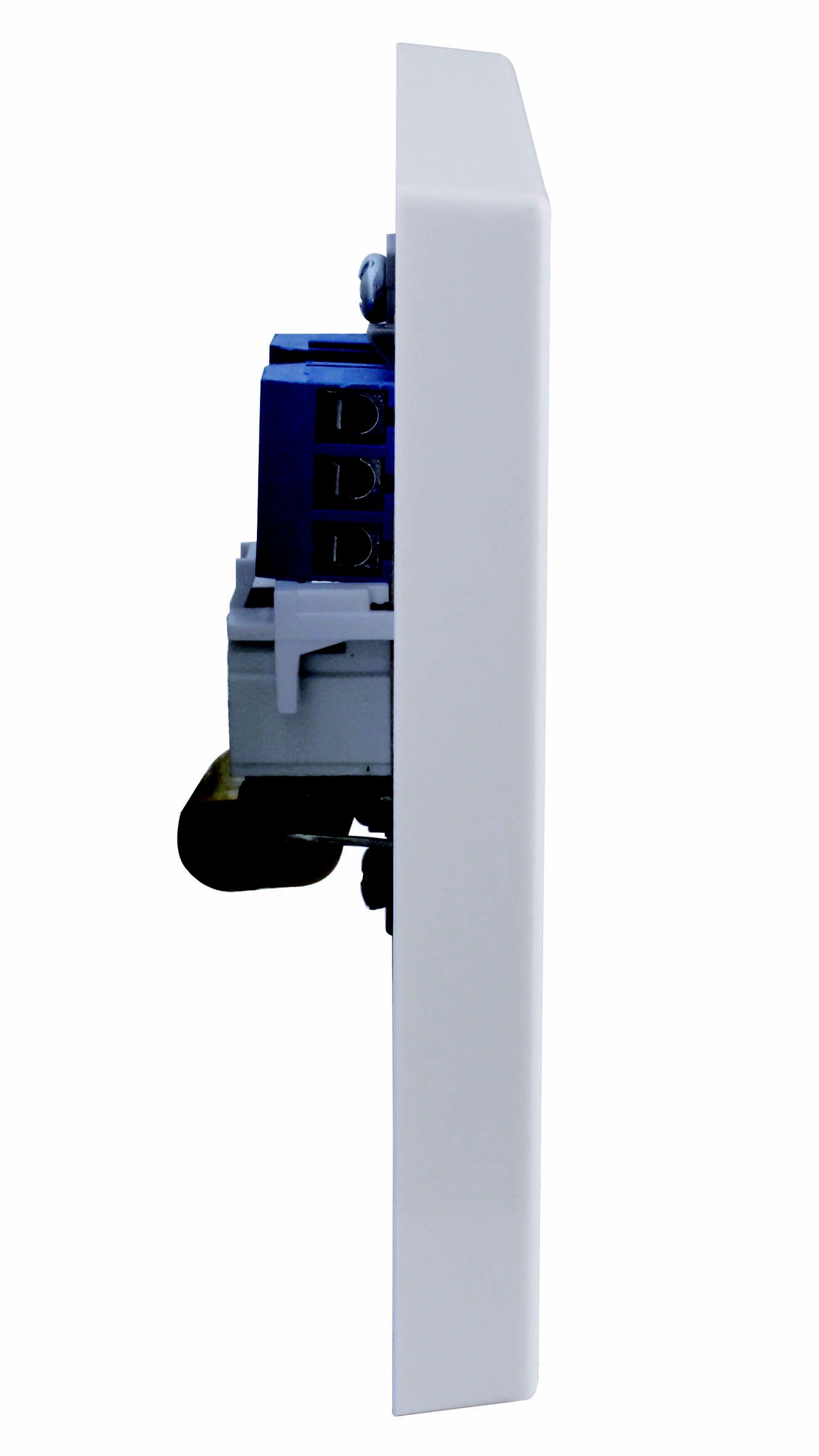 BG White 1 gang Master telephone socket