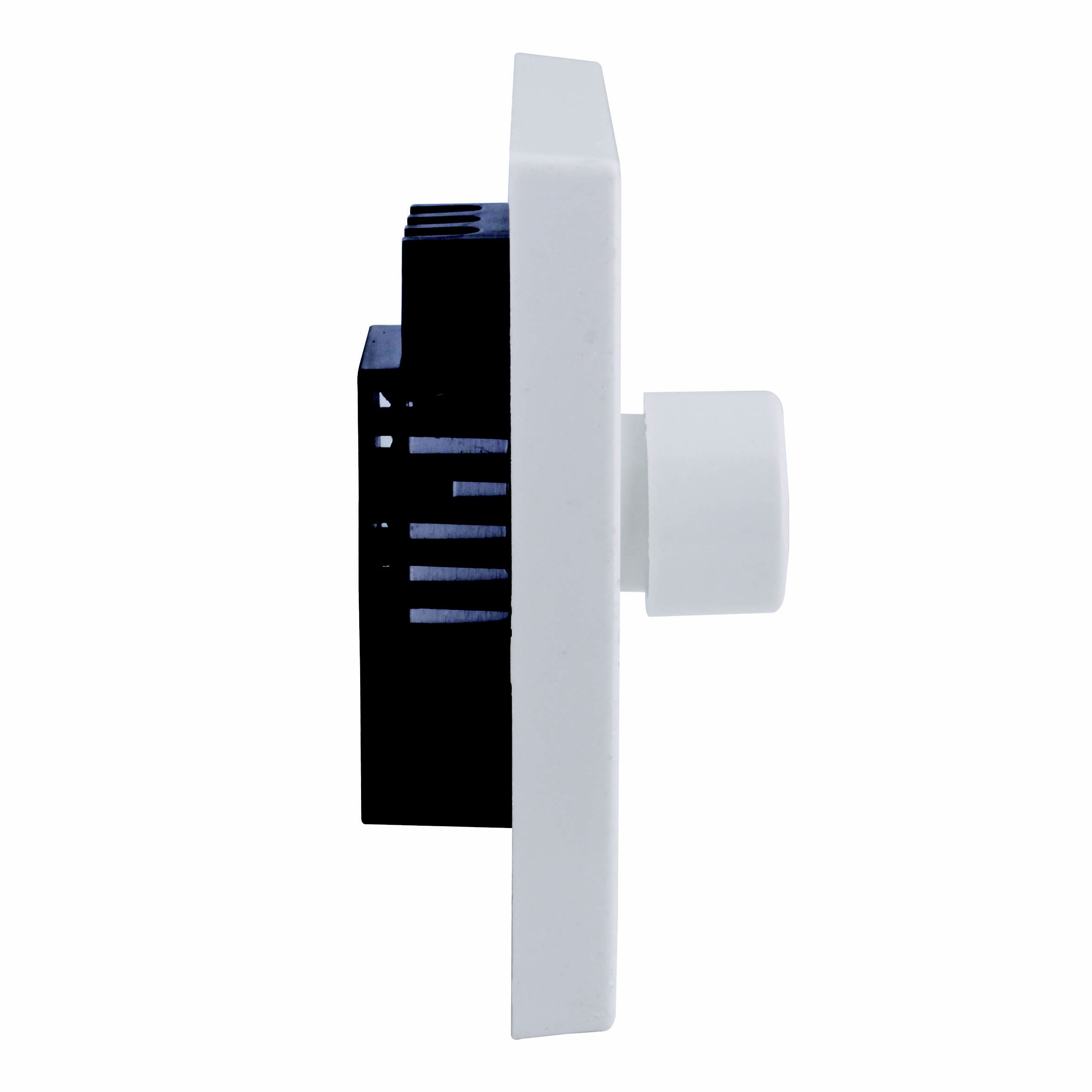 BG White Single 2 way 400W Dimmer switchFinish: Gloss - 6