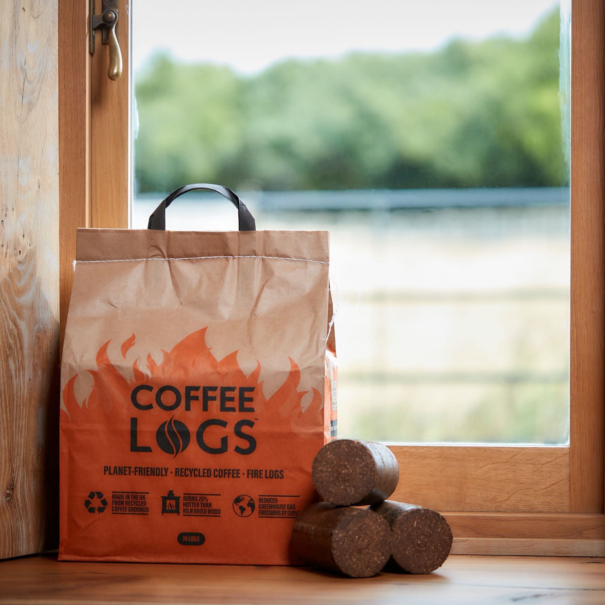 bio-bean Coffee logs 8kg, Pack of 16 | DIY at Bu0026Q