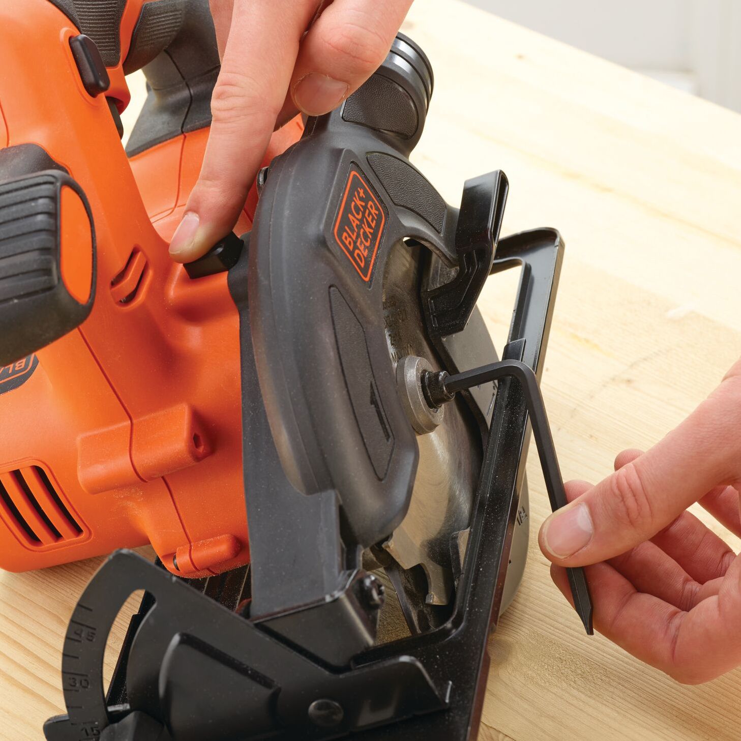 Black Decker 18V 140mm Cordless Circular saw Bare Tool BDCCS18C1 GB DIY at B Q