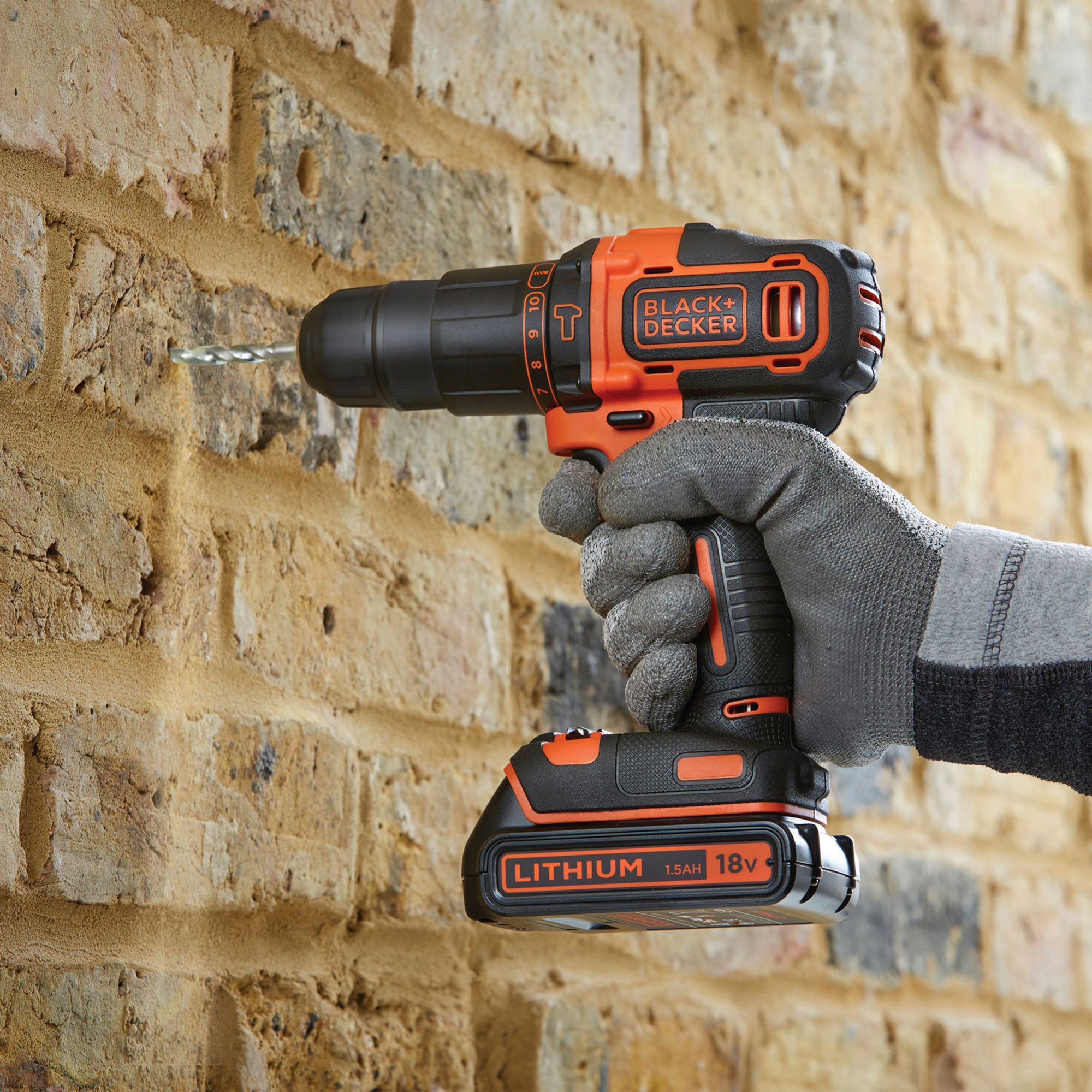 Black Decker 18V Li ion Cordless Combi drill impact driver 2 x 1.5Ah
