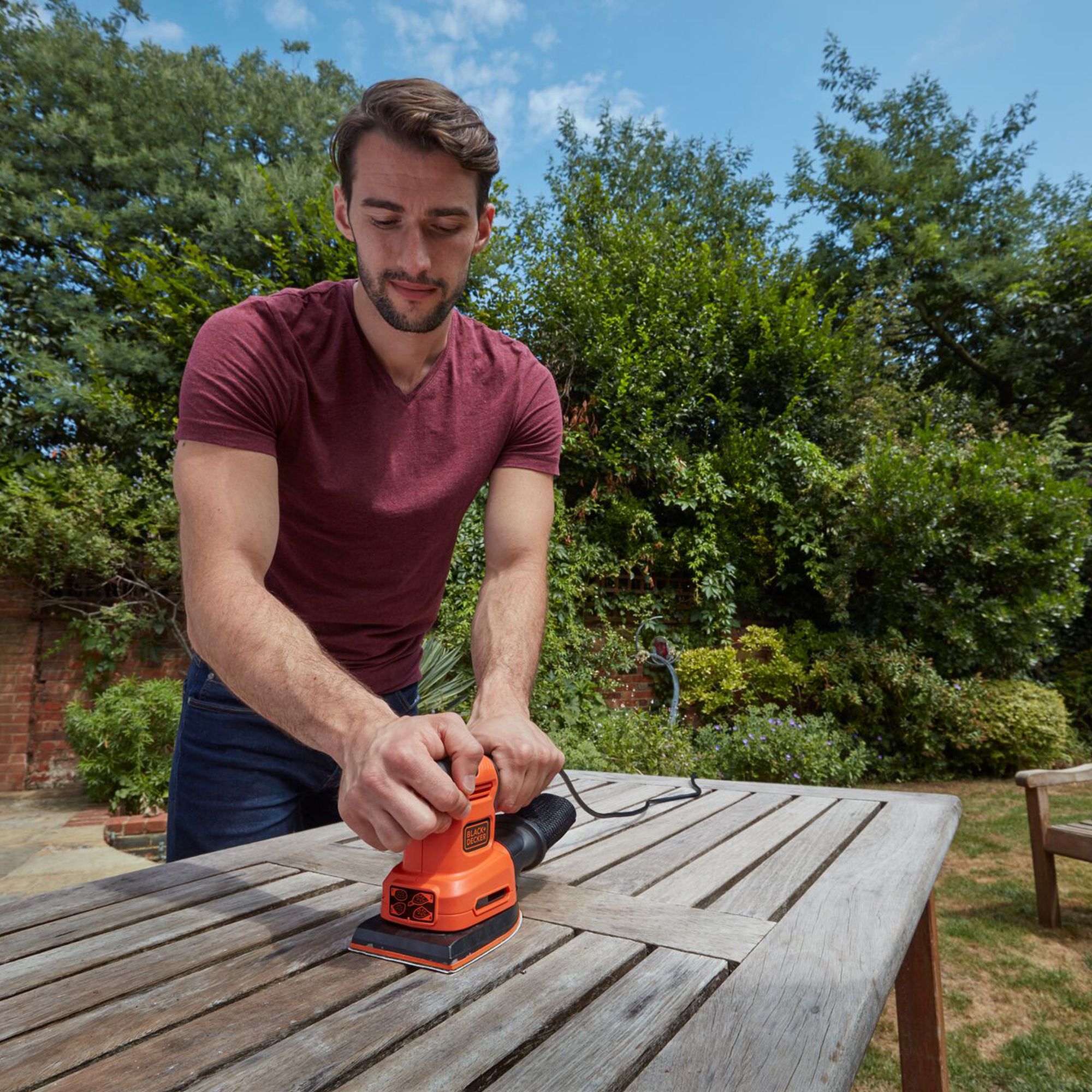 Black Decker 200W Corded Multi sander DIY at B Q