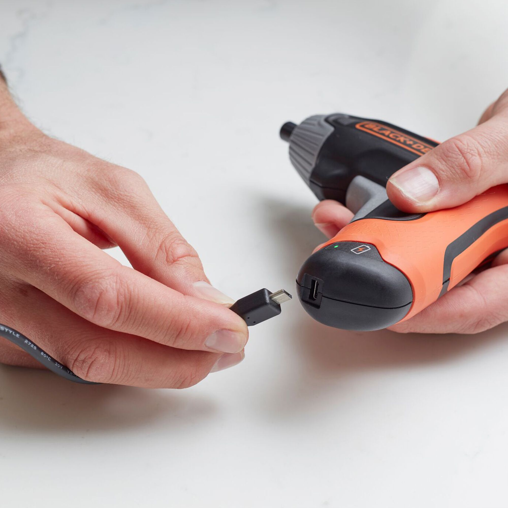 Black and decker cordless screwdriver hot sale