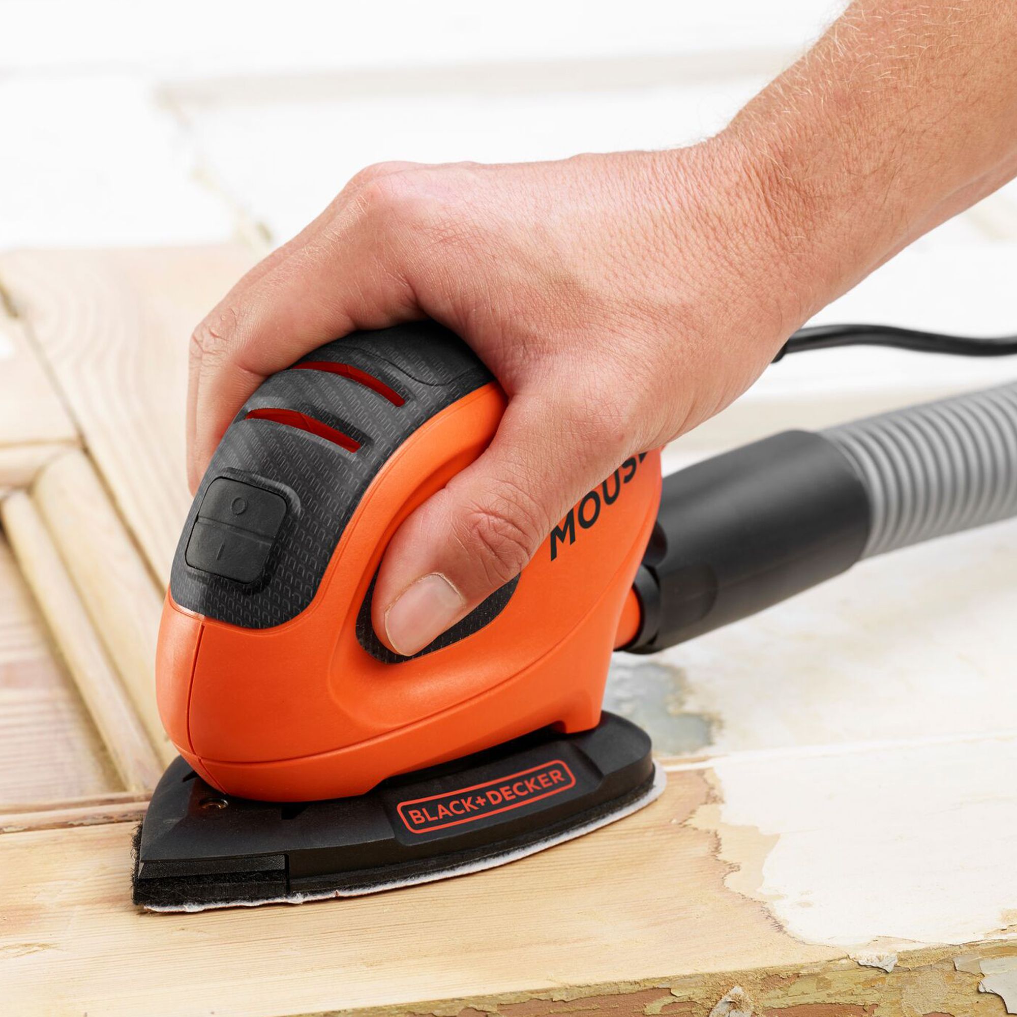 BLACK+DECKER 55W Corded Detail Mouse Sander with 6x Sanding Sheets  (BEW230-GB)