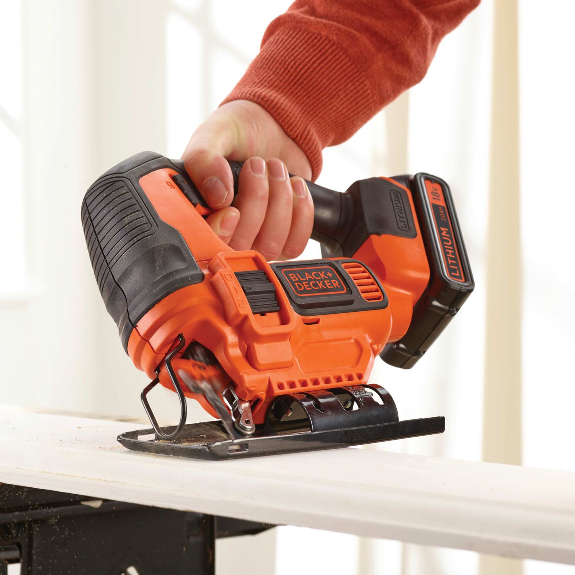 Black Decker Li ion POWERCONNECT 18V Cordless Jigsaw 1 x 1.5Ah BDCJS18C13 GB DIY at B Q