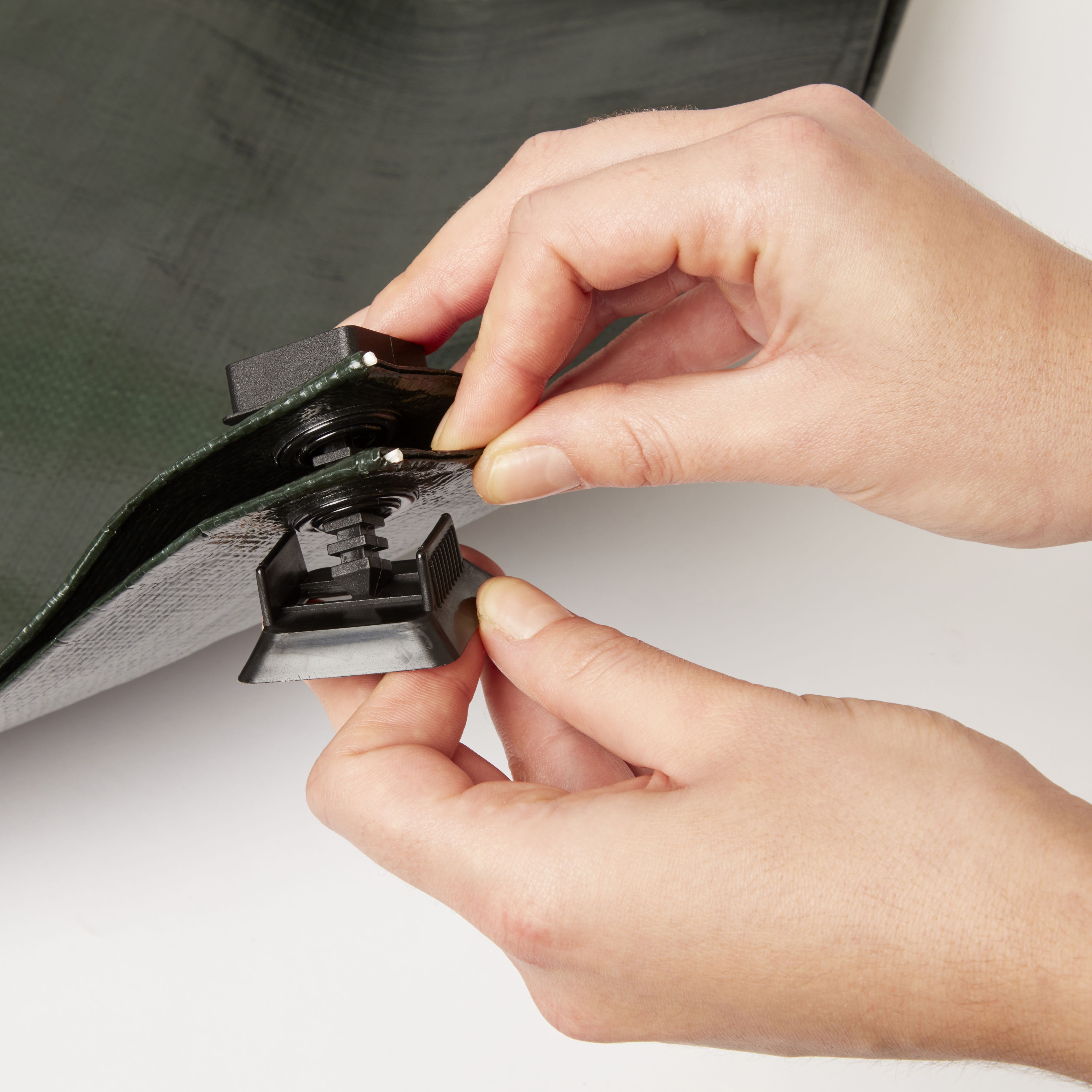 Black Tarpaulin eyelet clamp - 3