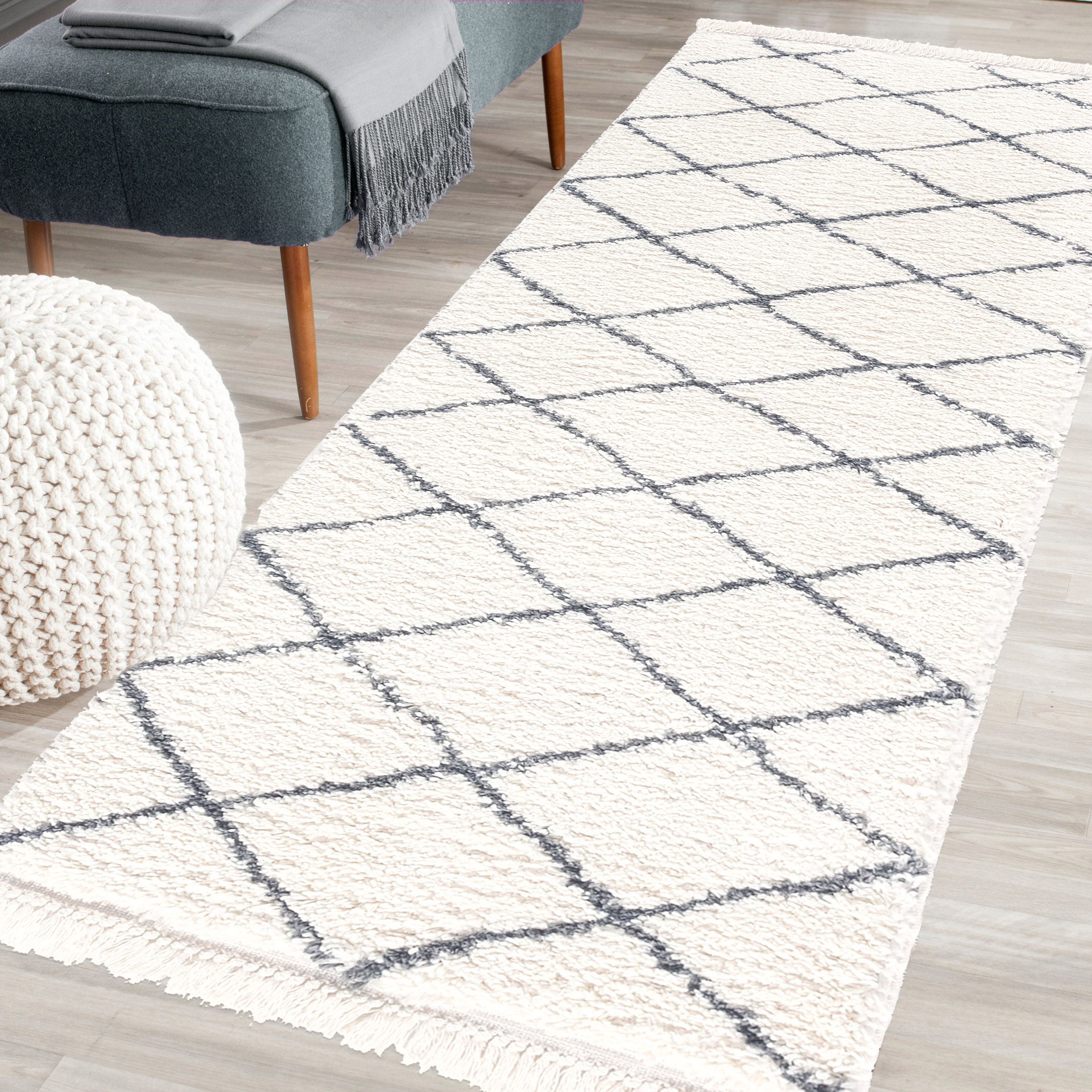 Blake Cream & charcoal Shaggy berber Medium Runner, (L)200cm x (W)80cm