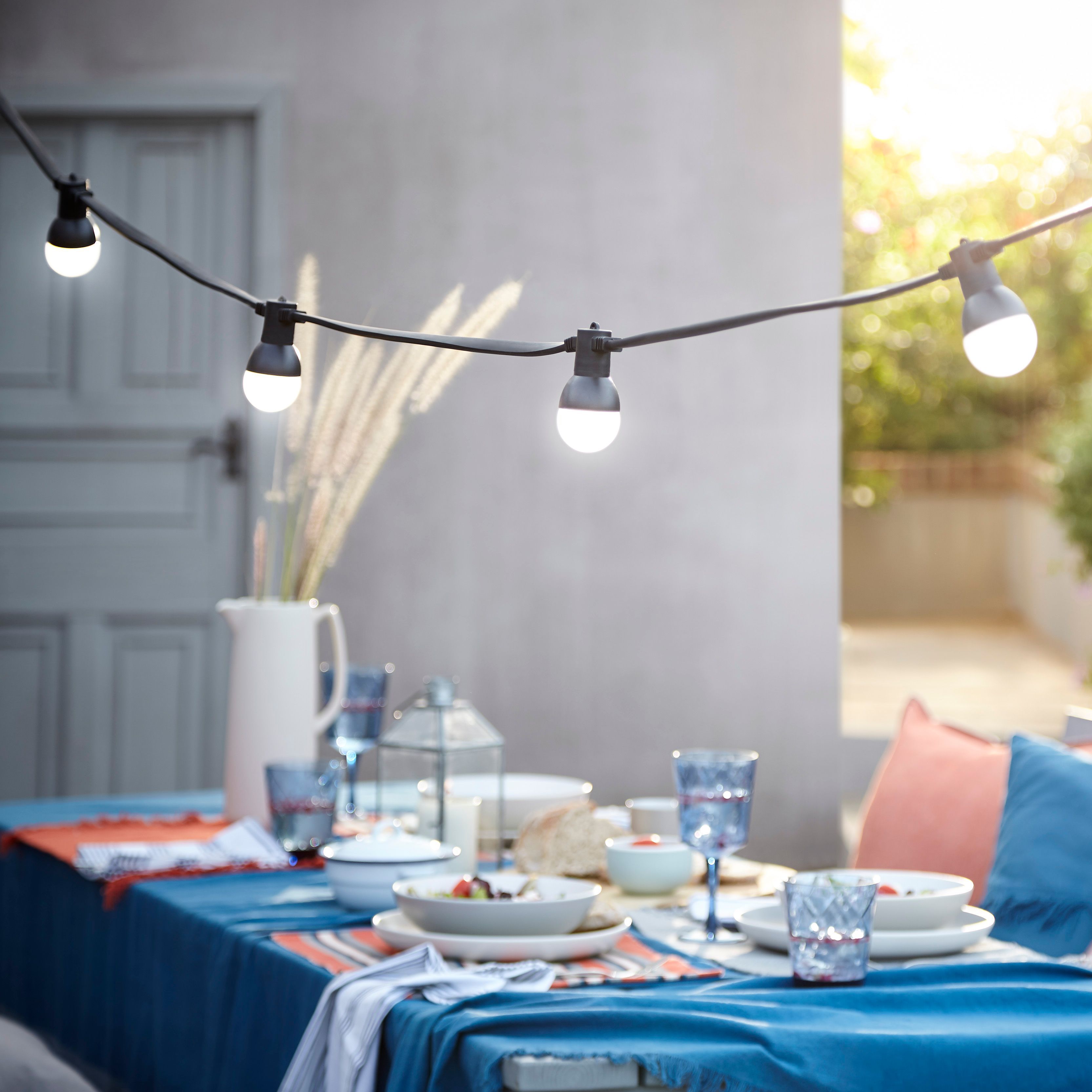 Blooma Barnaby Mains-powered Warm white 10 LED Outdoor String lights