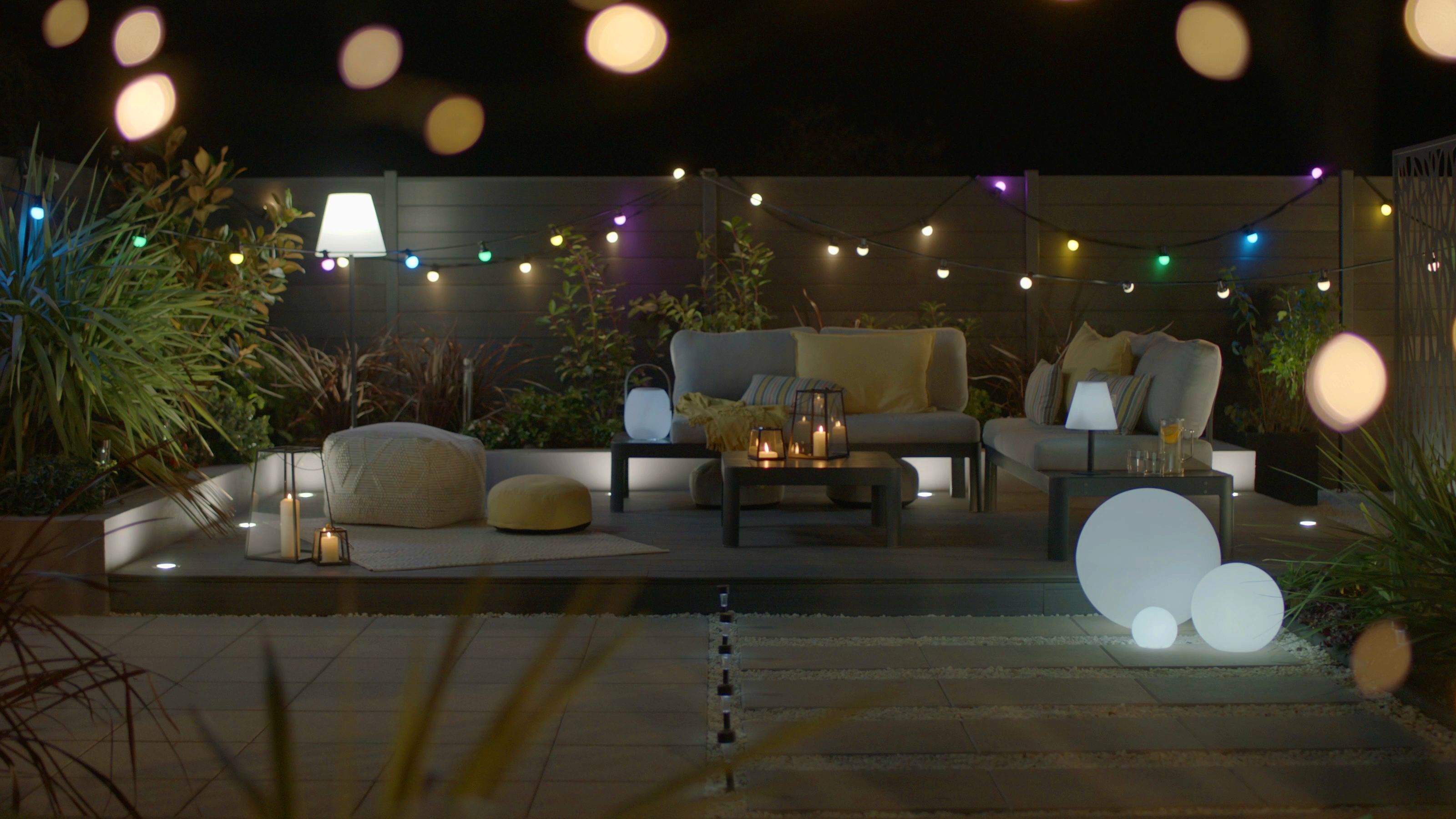 Blooma Barnaby Mains-powered Warm white 10 LED Outdoor String lights