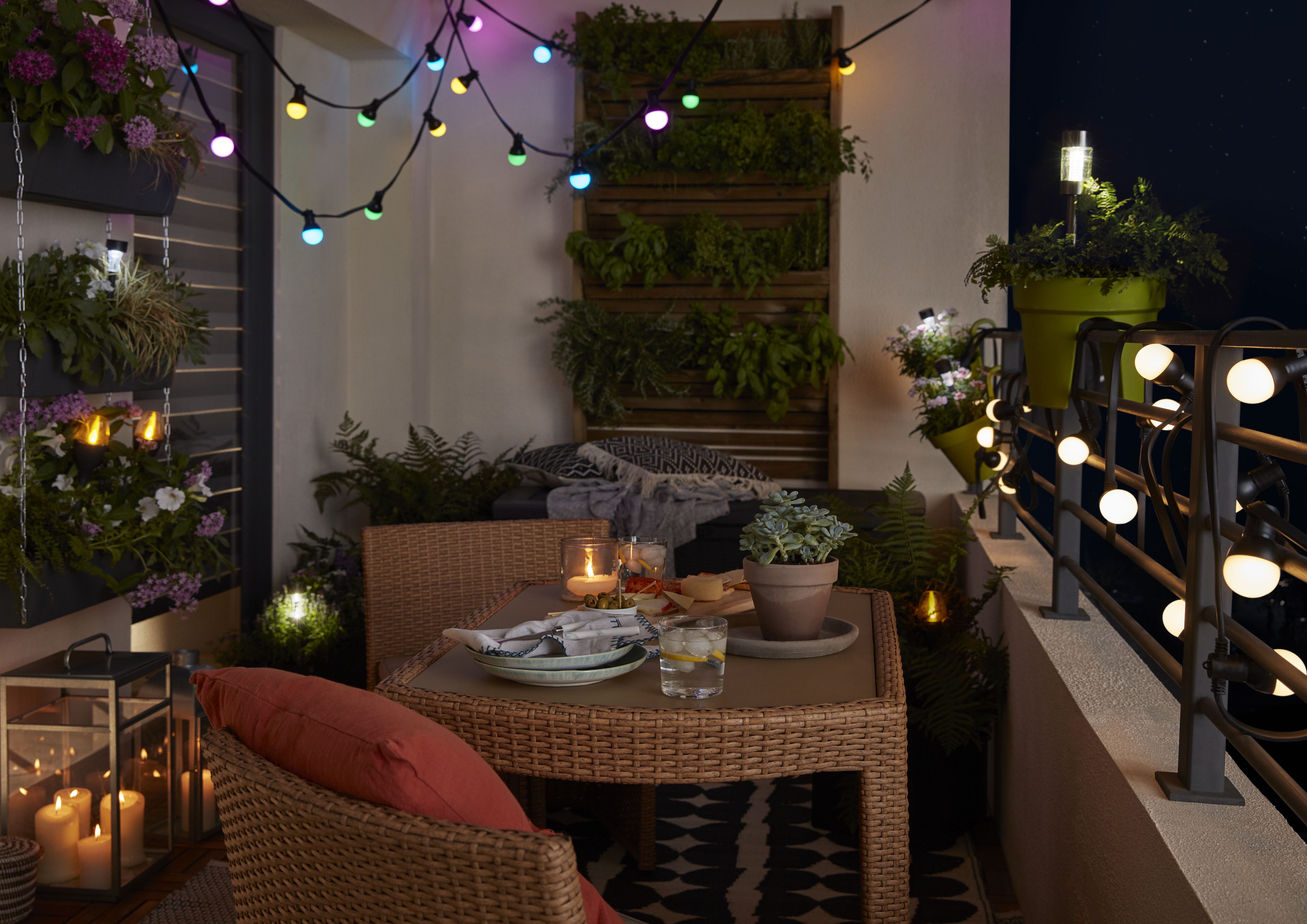 Blooma Barnaby Pastel Mains-powered Multicolour 10 LED Outdoor String lights