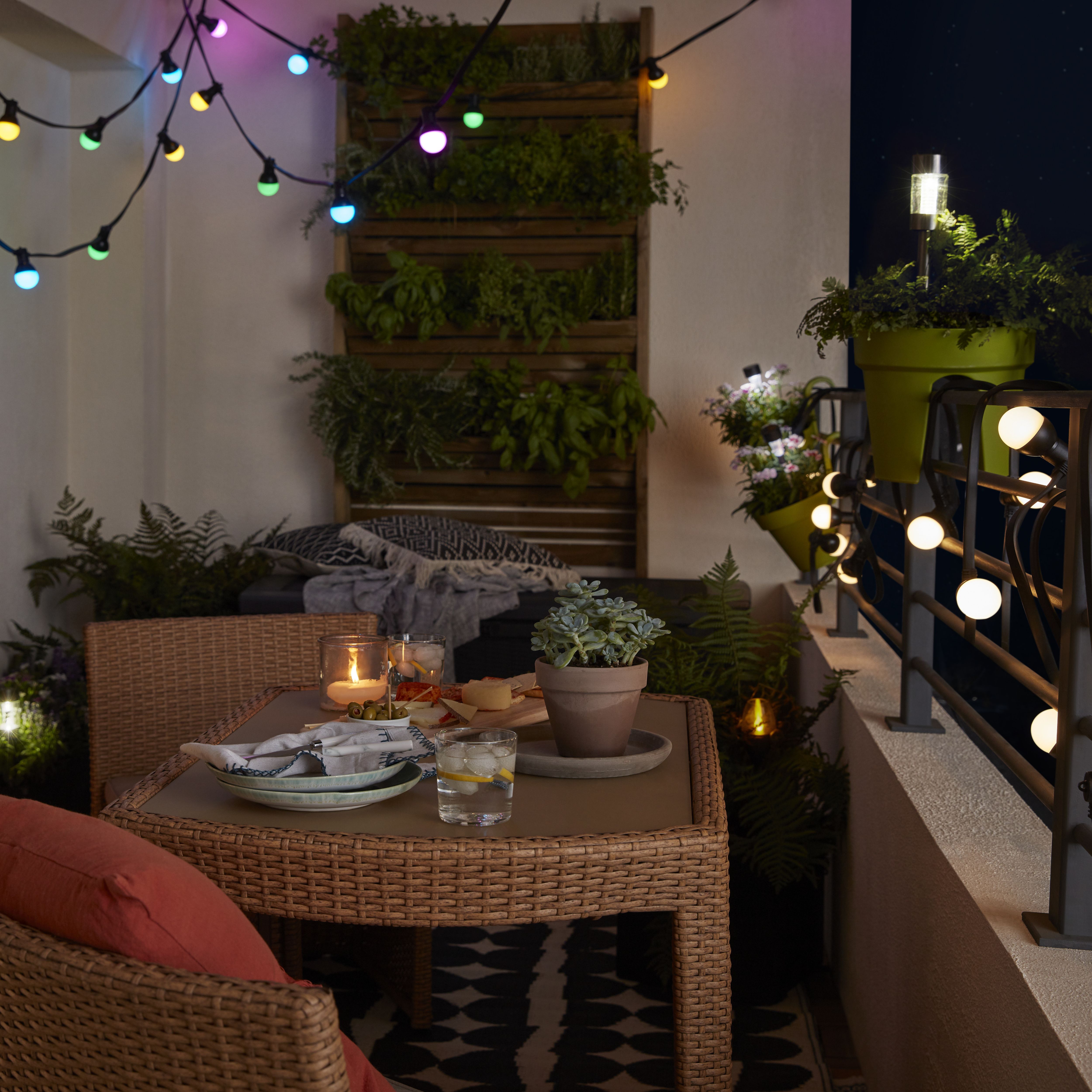 Blooma Barnaby Pastel Mains-powered Multicolour 10 LED Outdoor String lights