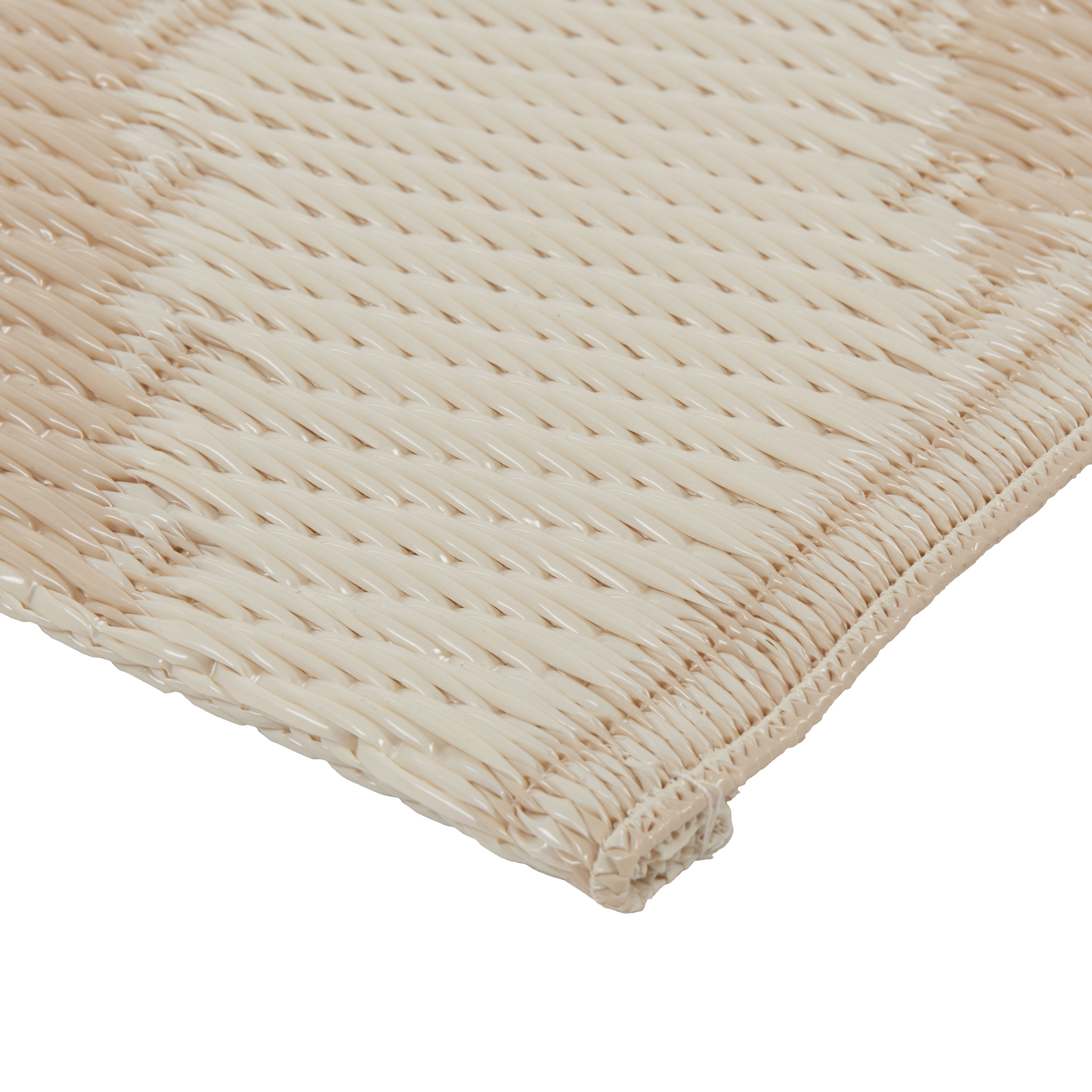 Blooma Birch & sesame Chevron Small Outdoor Rug, (L)170cm x (W)120cm