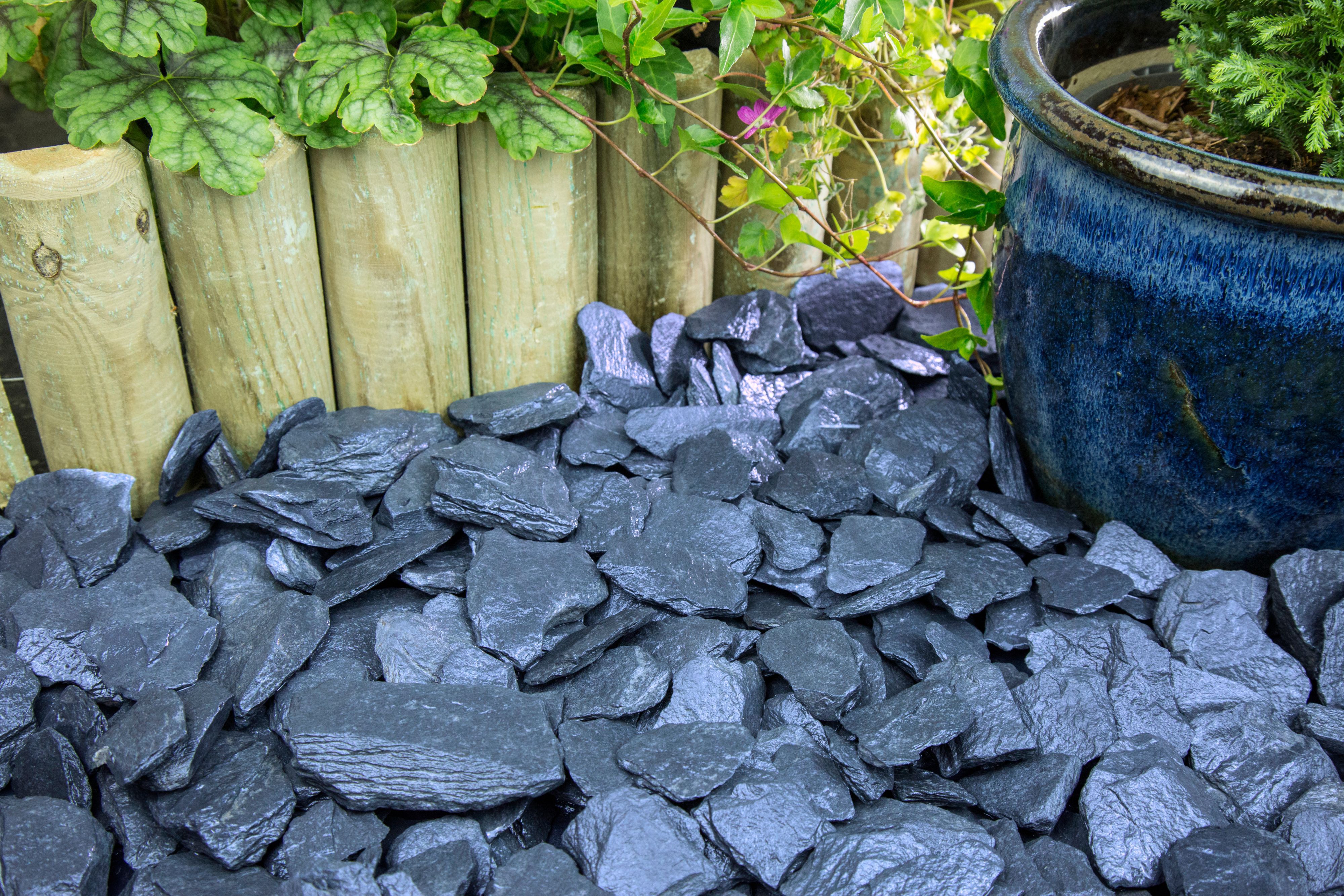 Blooma Blue Slate Decorative Chippings, Large 22.5kg Bag | DIY At B&Q