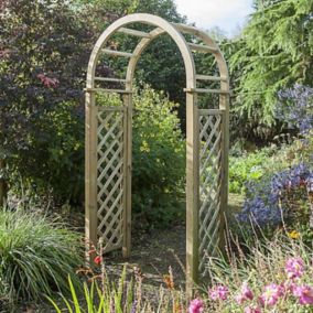 Blooma Chiltern Round top Softwood Arch (H) 2.5m (W) 1.24m (D) 0.65m - Assembly service included