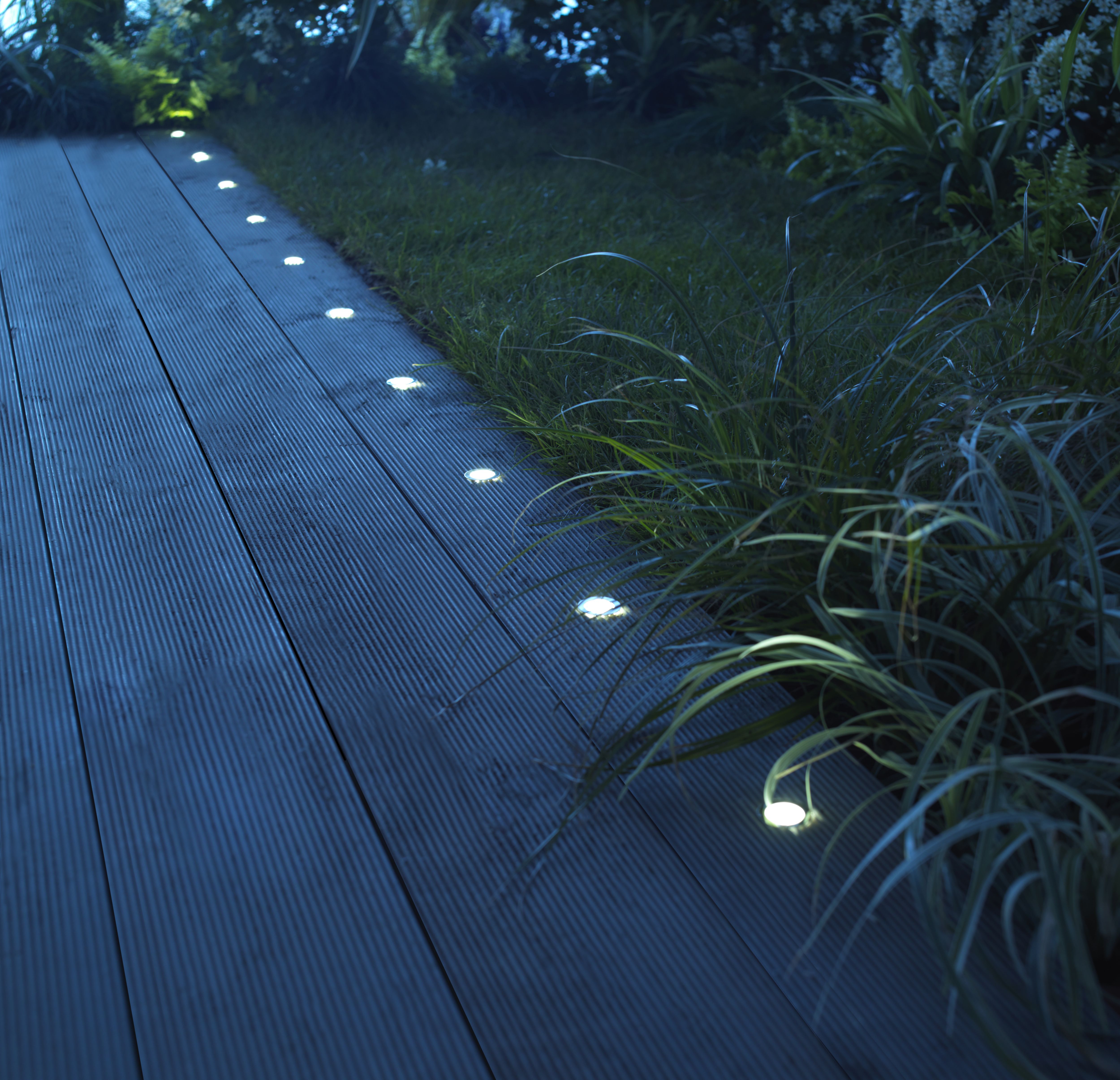 Blooma Coldstrip Brushed Silver effect Mains-powered Neutral white LED Round Decking light, Pack of 10