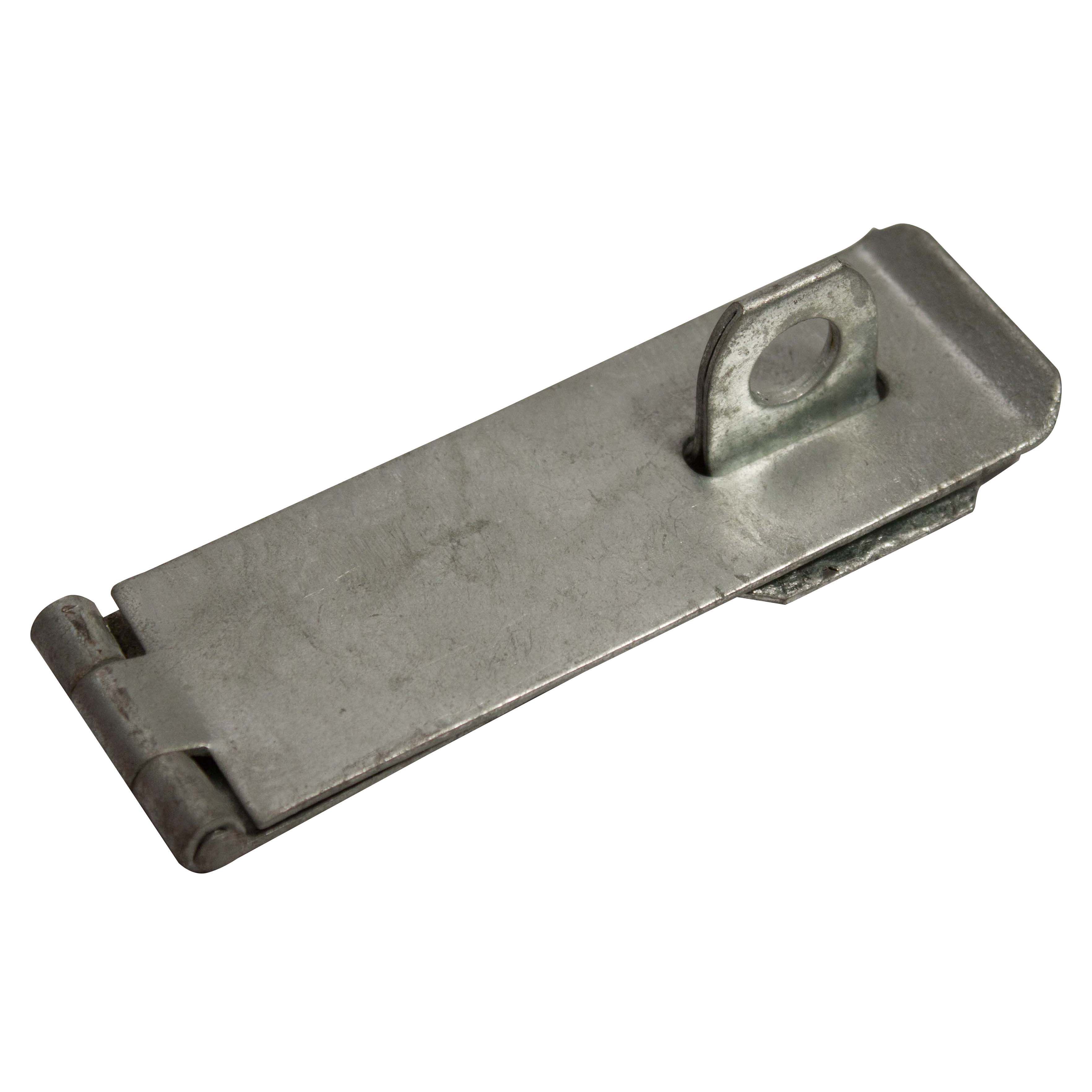 Blooma Galvanised Steel Hasp & staple, (L)102mm (W)39.5mm | DIY at B&Q