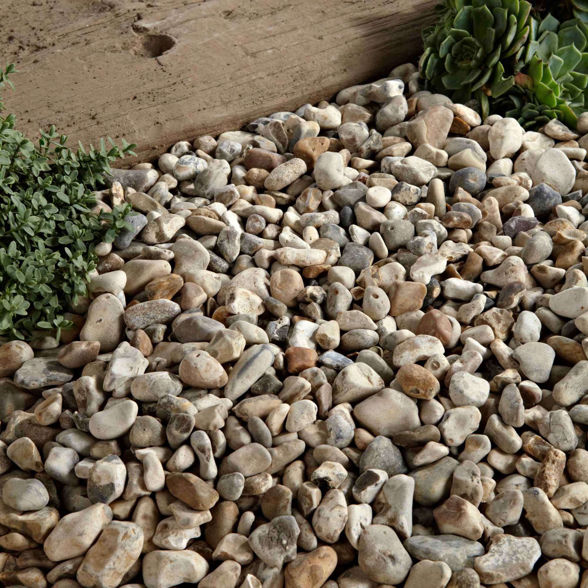 Bags of store pebbles b&q