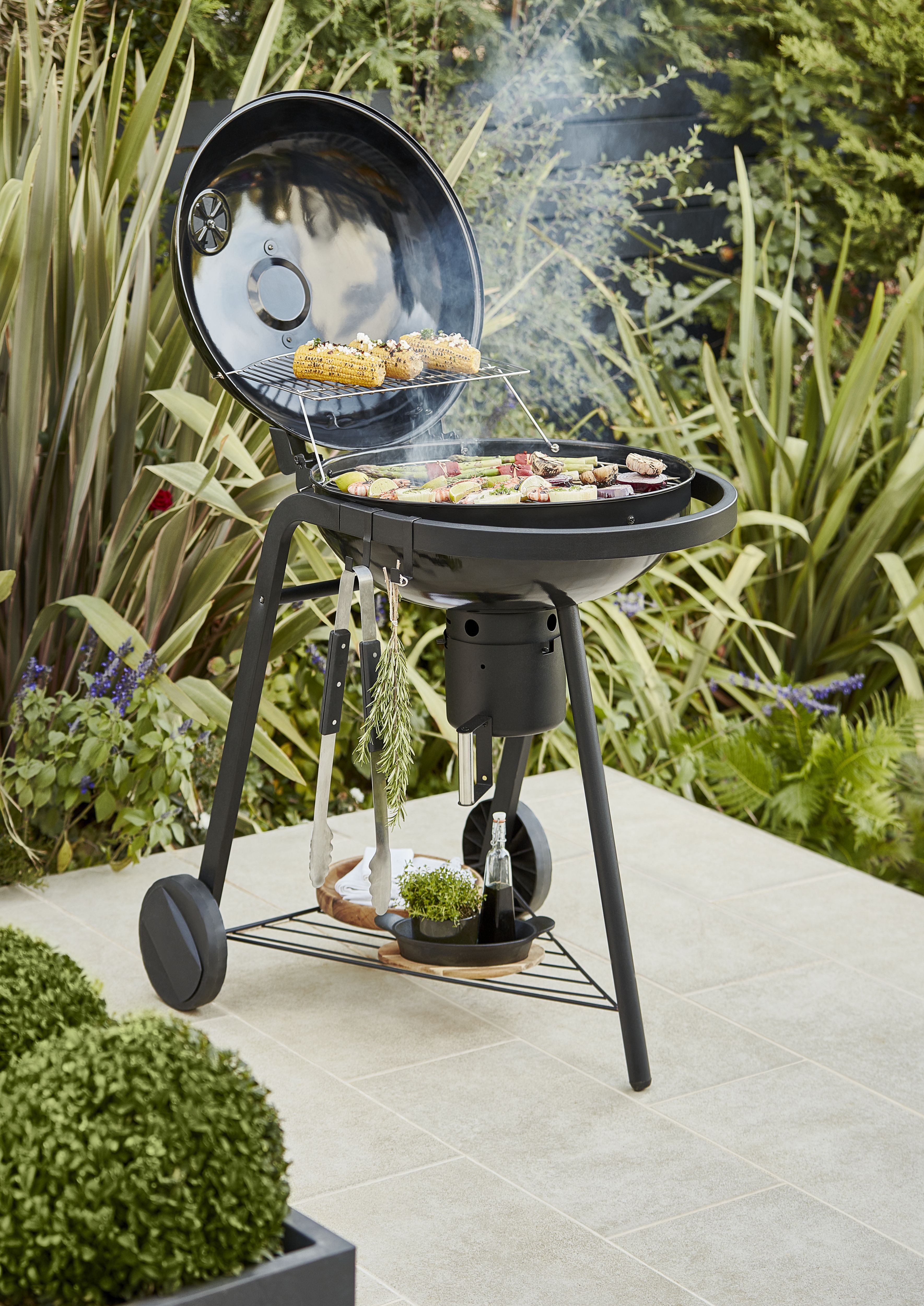 Blooma Rockwell Halleck Black Charcoal BBQ (D) 570mm