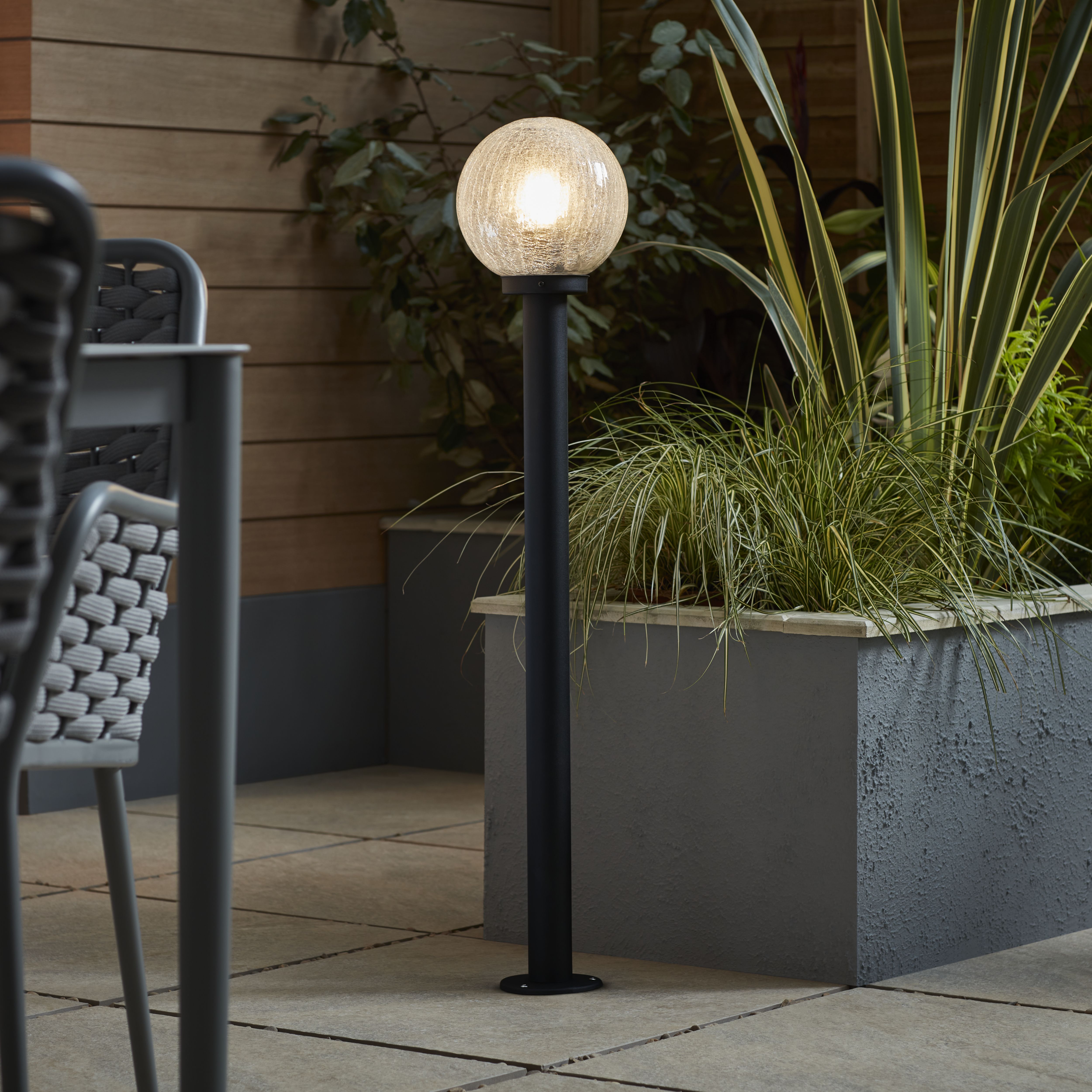 Blooma Sherbrooke Ball Black Mains-powered 1 lamp Halogen Outdoor Post lantern (H)1000mm