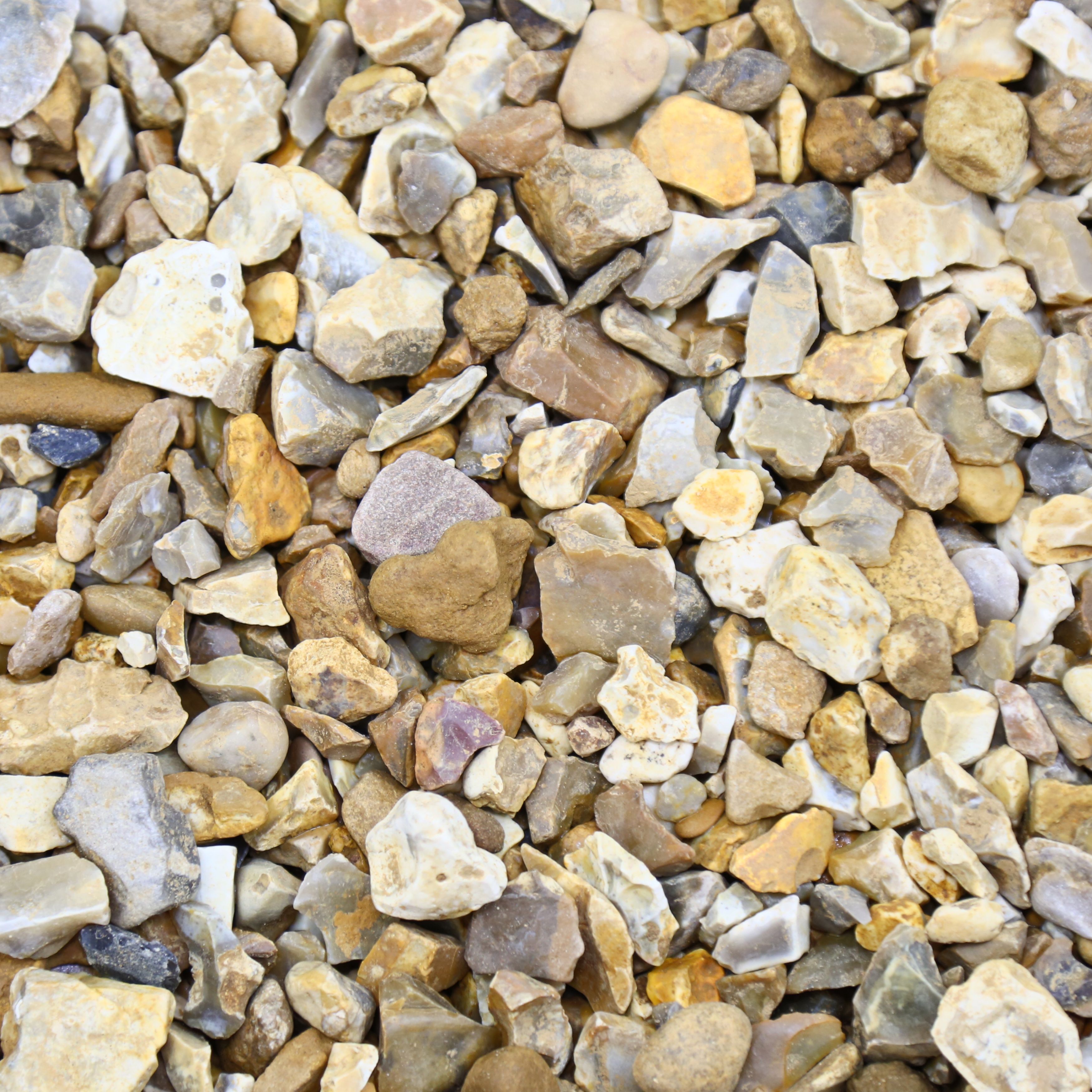 Blooma Solent Gold Decorative stones, Bulk DIY at B&Q
