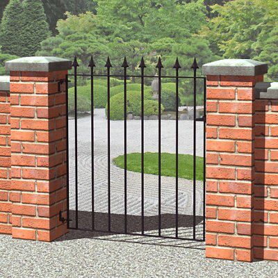 Blooma Steel Spear top Gate, (H)0.93m (W)0.81m