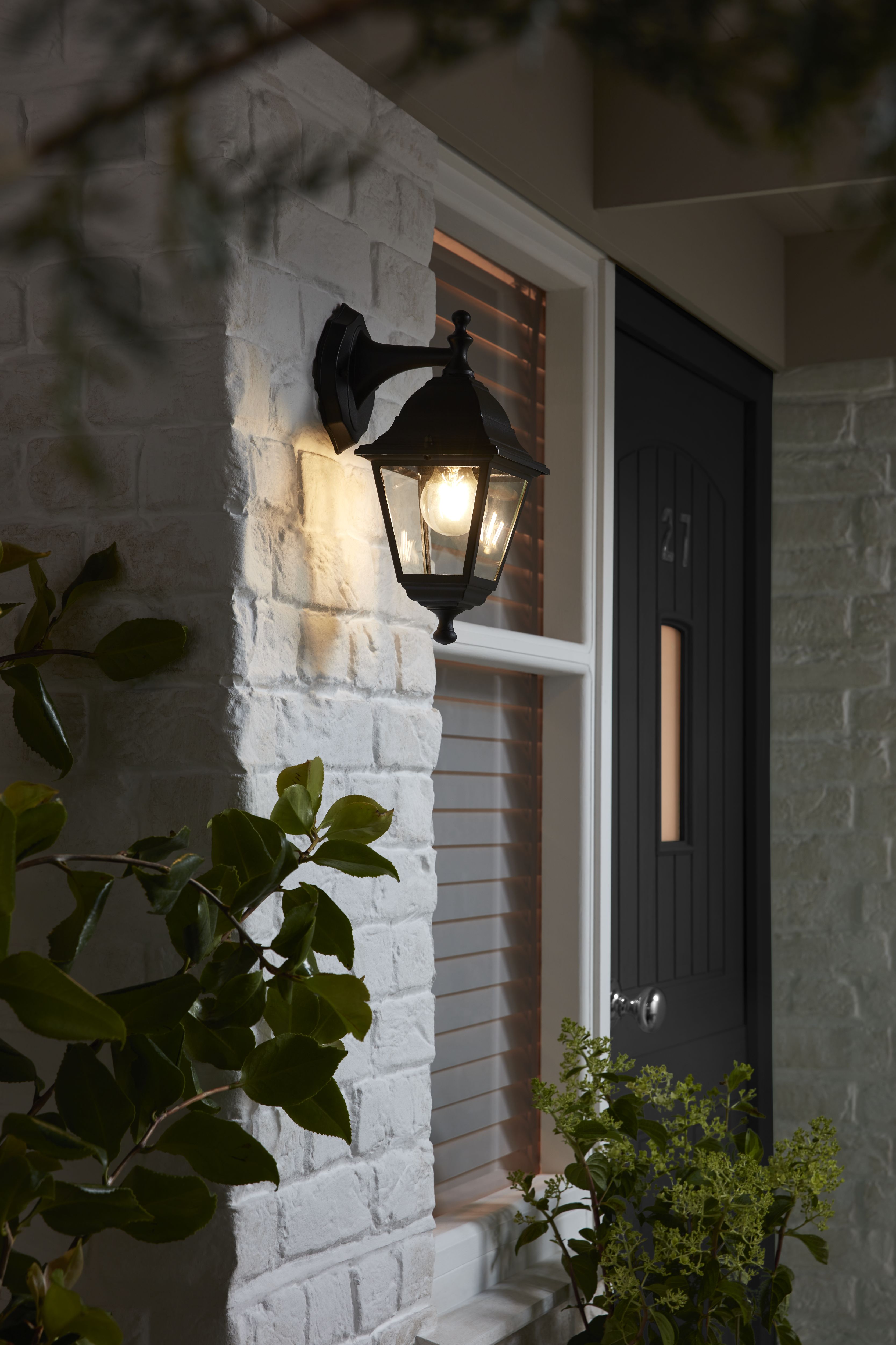 blooma varennes wall light