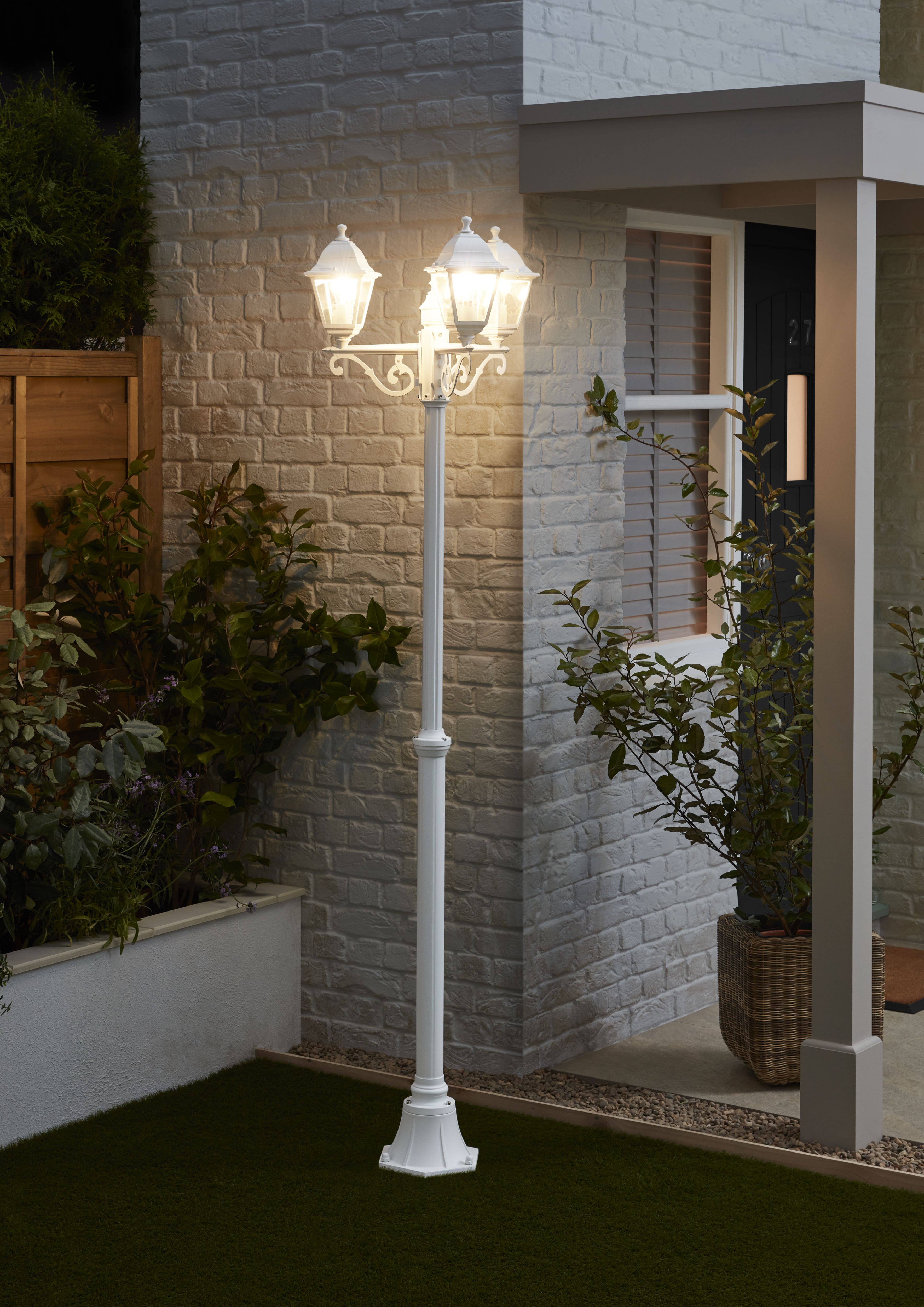 Blooma Varennes White Mains-powered 3 lamp Halogen 4 faces Post lantern (H)2080mm