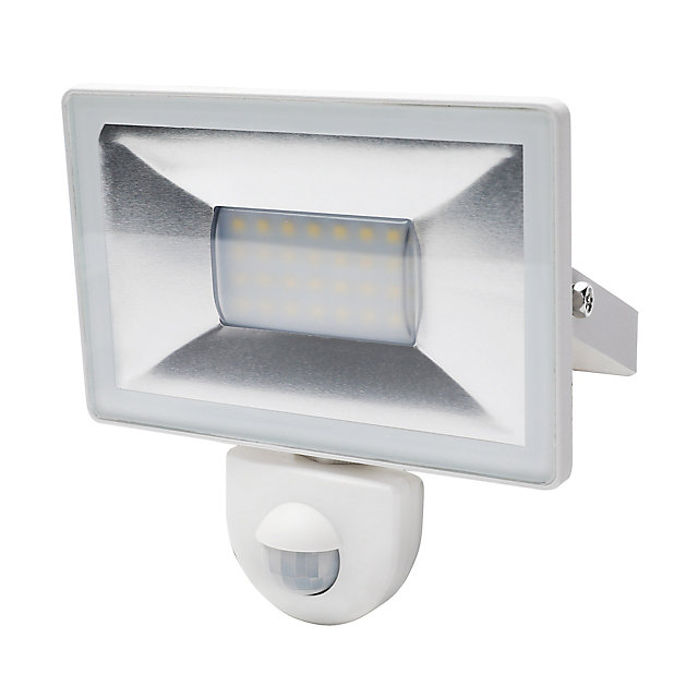 Blooma Weyburn White Mains Powered Cool, Outdoor Led Floodlight With Pir Sensor