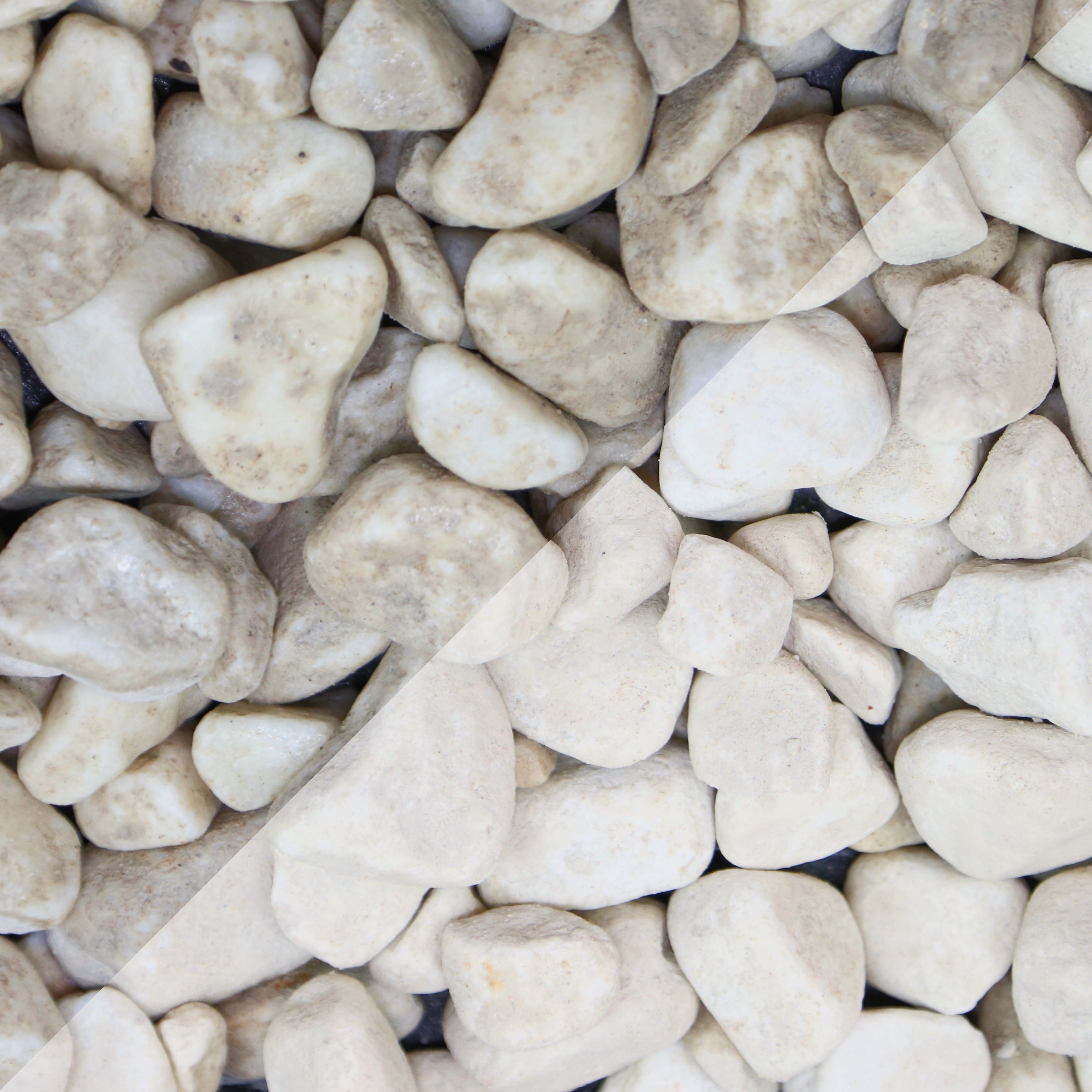 Blooma White 20-40mm Rounded pebbles