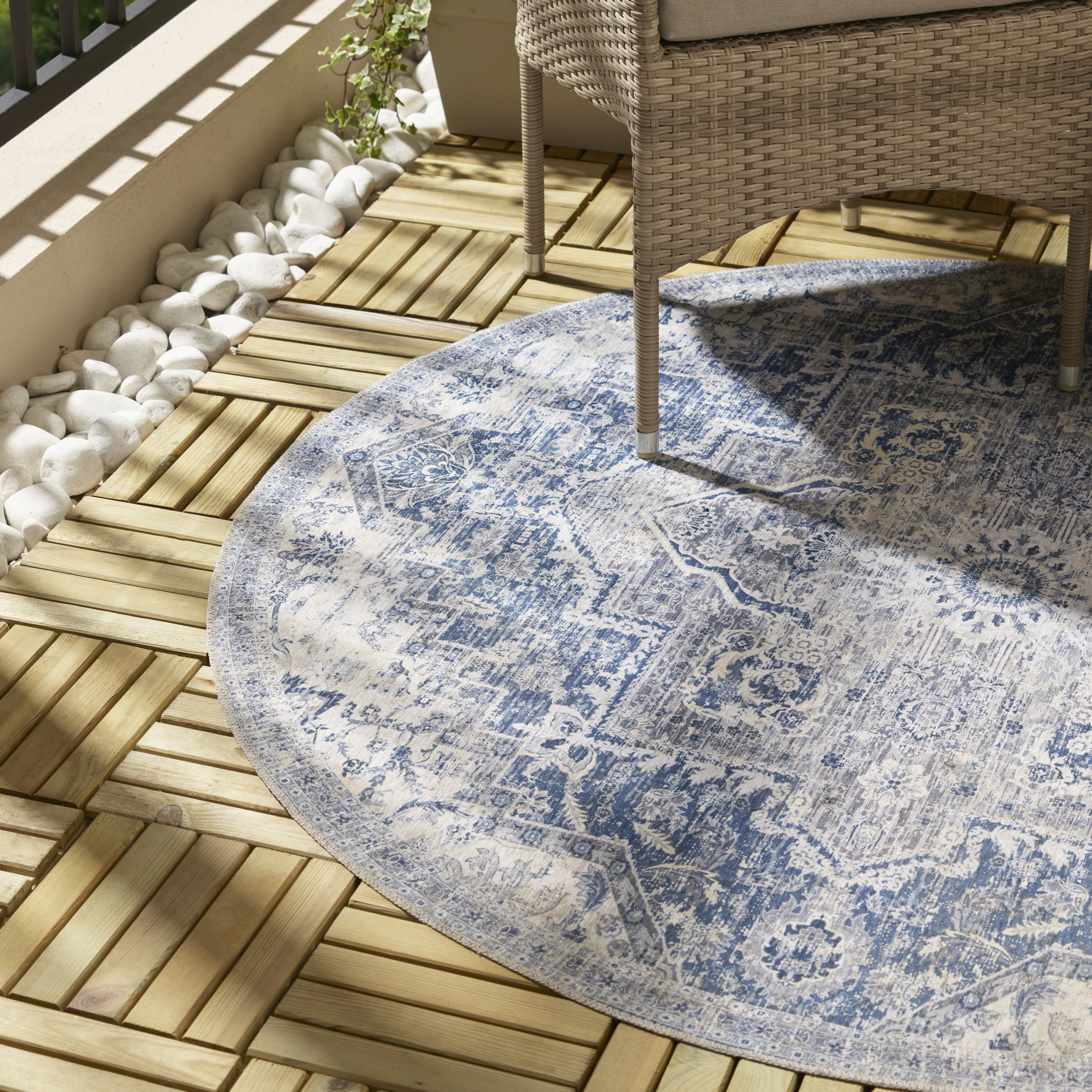 Blue Persian Large Indoor & outdoor Rug, (L)150cm x (W)150cm