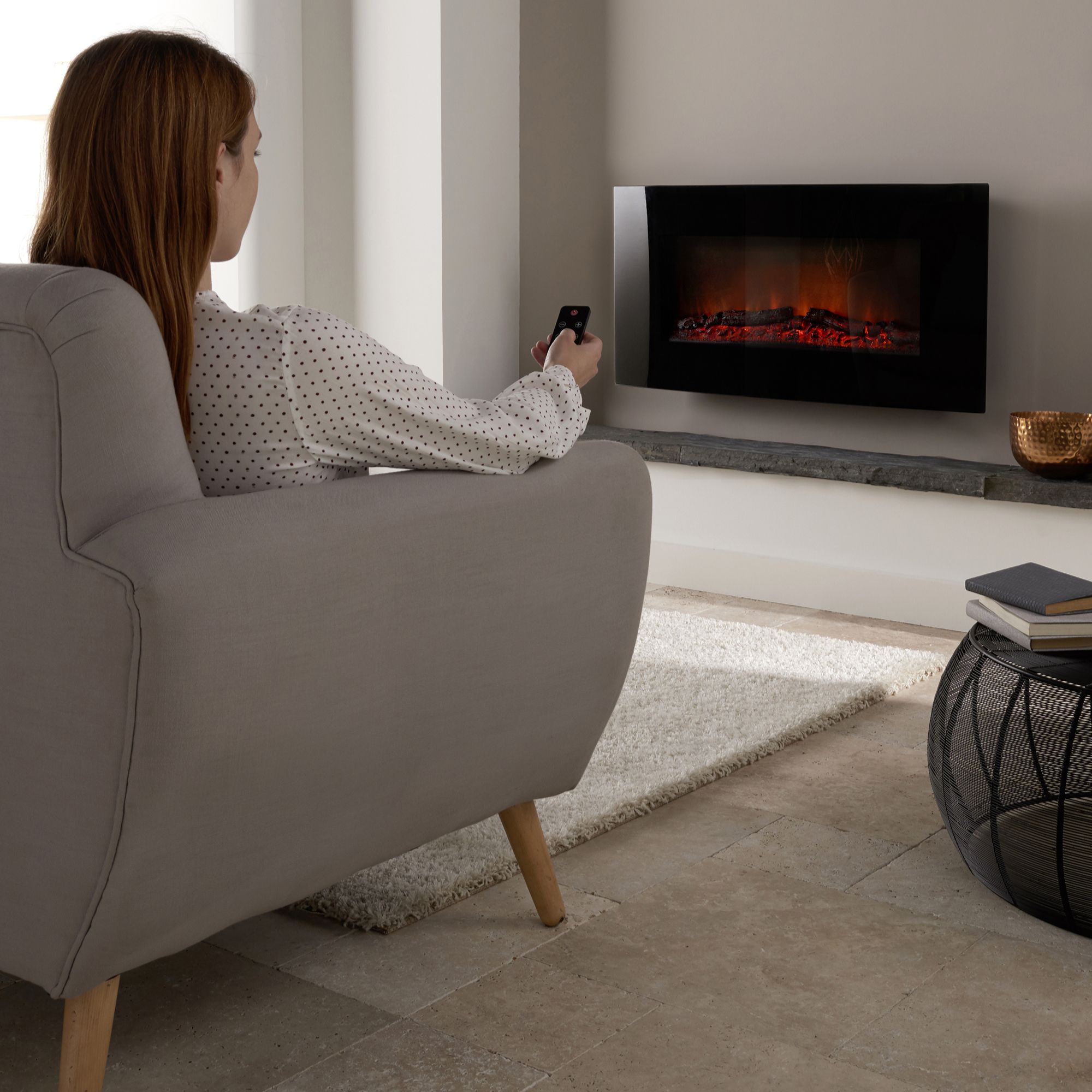 Blyss Dovhy 1.8kW Black Glass effect Electric Fire (H)550mm (W)1000mm (D)150mm