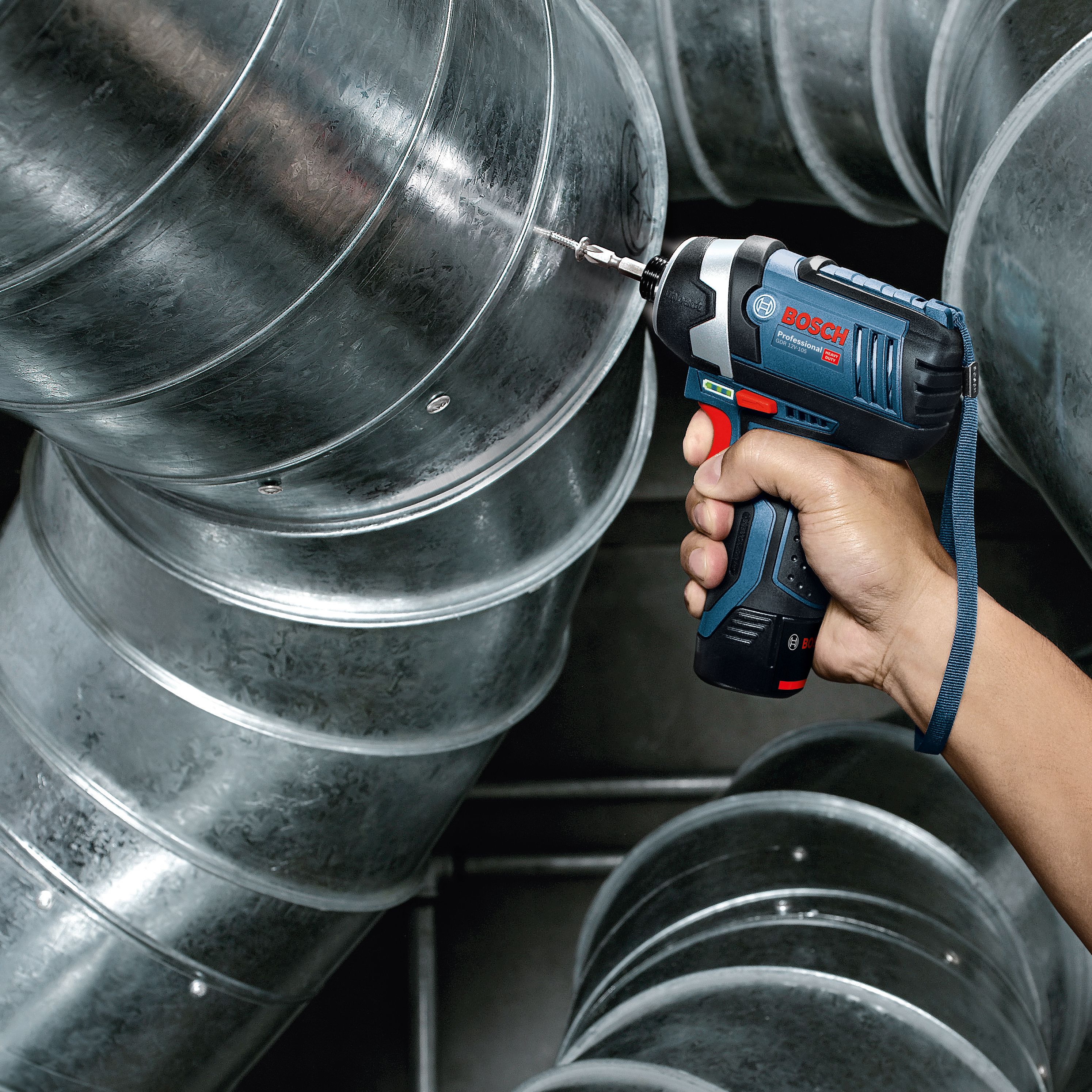Bosch 12V Li-ion Brushed Cordless Drill driver & impact driver (2 x 2Ah ...