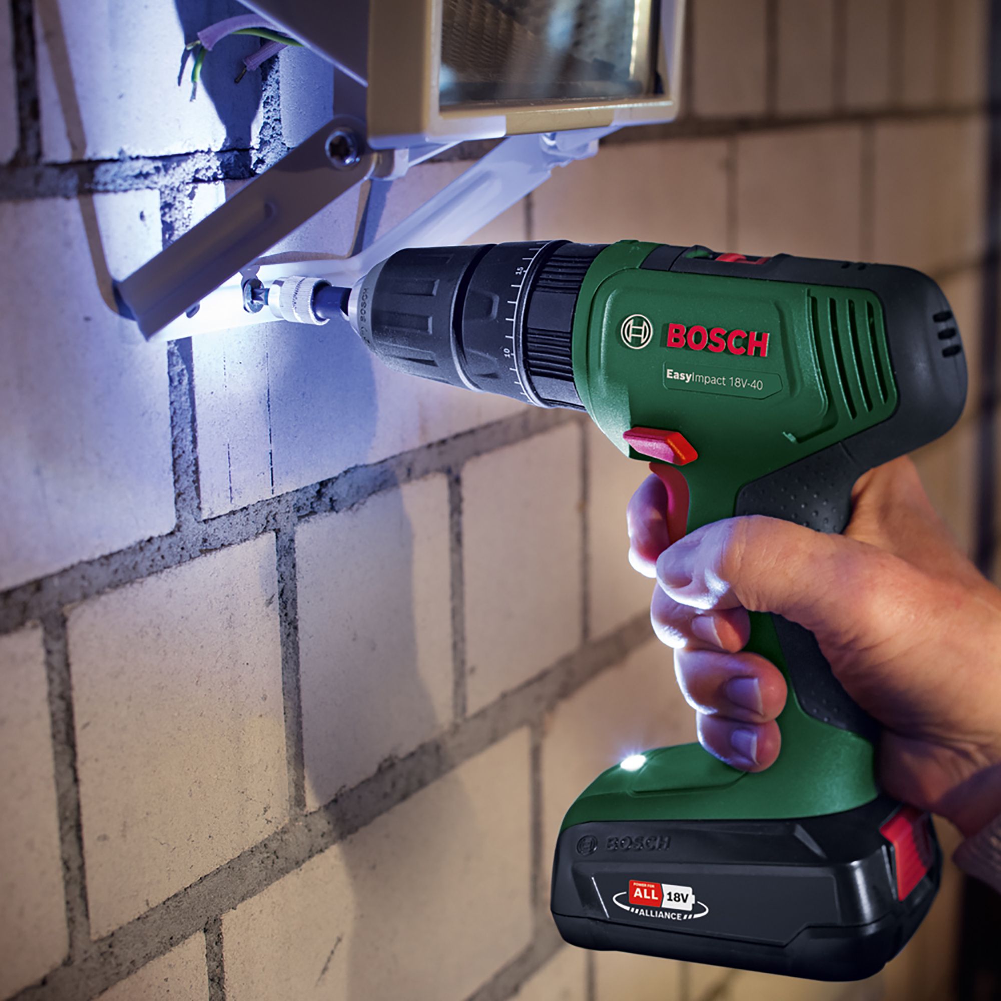 Bosch 18V 1 x 2 Li ion Cordless Combi drill EasyImpact 18V 40