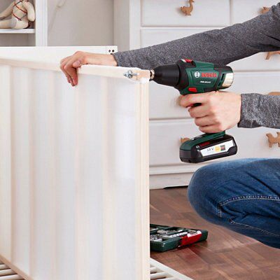 Bosch 18V Li-ion Brushless Cordless Combi drill (2 x 2.5Ah) - PSB 18 Li 2