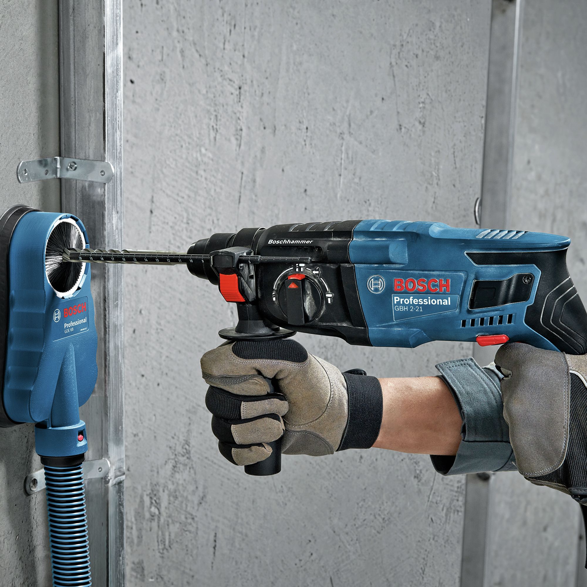 Bosch 230V 720W Corded SDS drill GBH 2-21