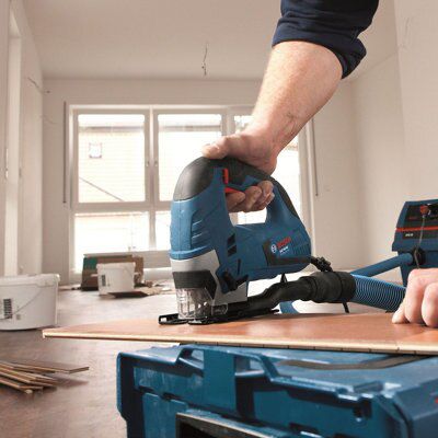 Bosch 650W 110V Corded Jigsaw GST90BE