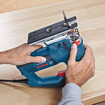 Bosch 800W 240V Corded Jigsaw GST160BCE