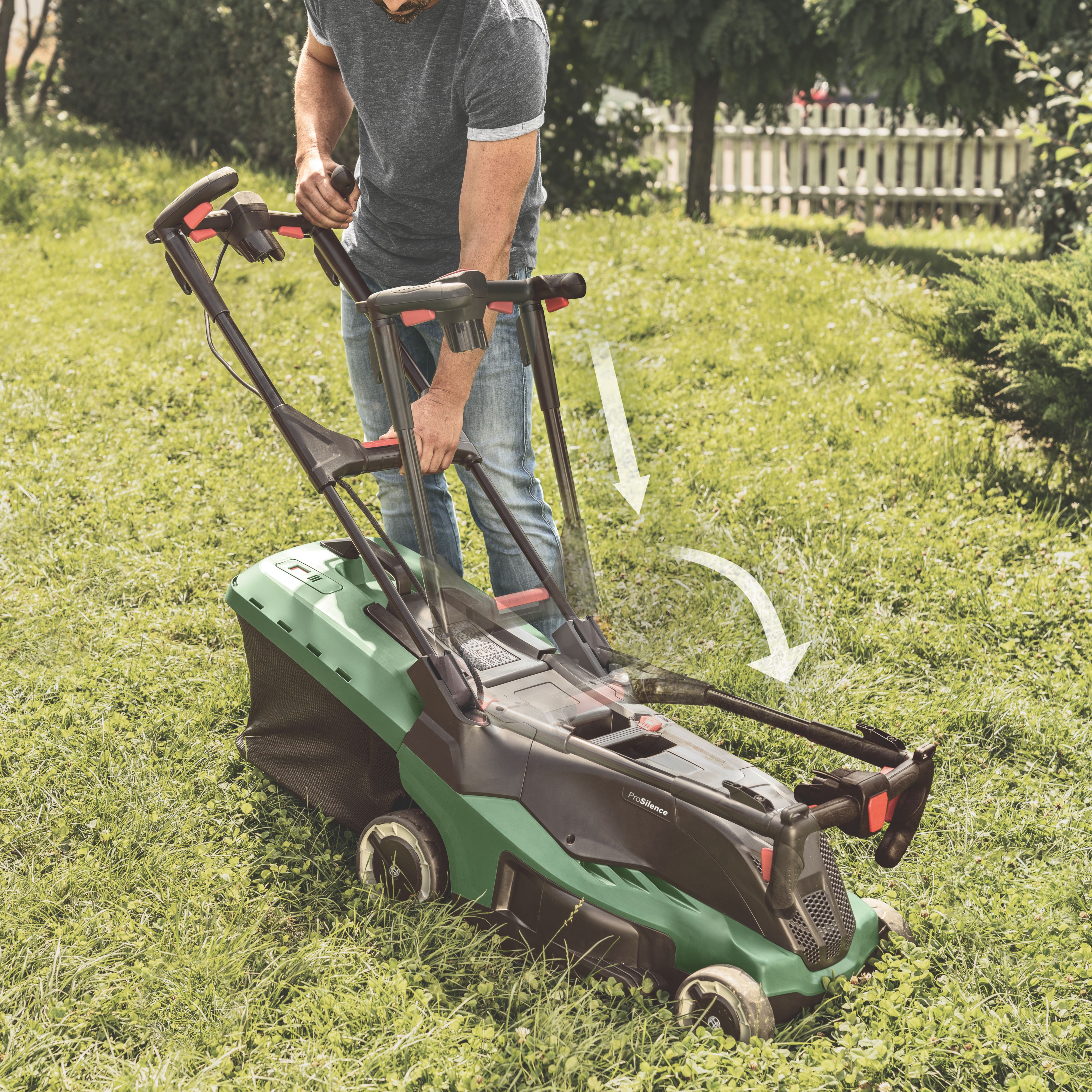 Bosch Advanced 670 Corded Lawnmower