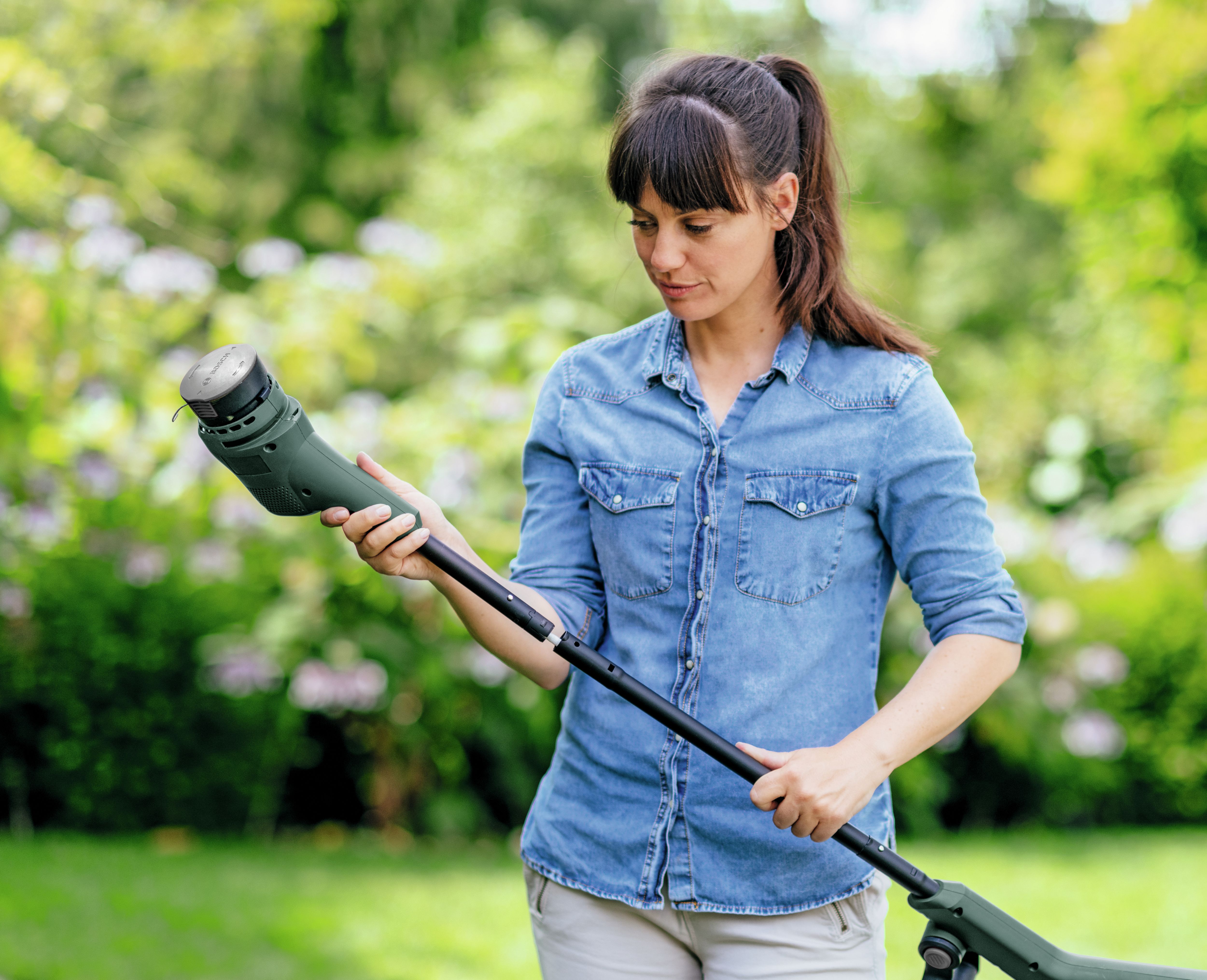 BOSCH EasyGrassCut 26 280W 芝刈り機 Bosch EasyGrassCut 26 280W Corded Grass trimmer