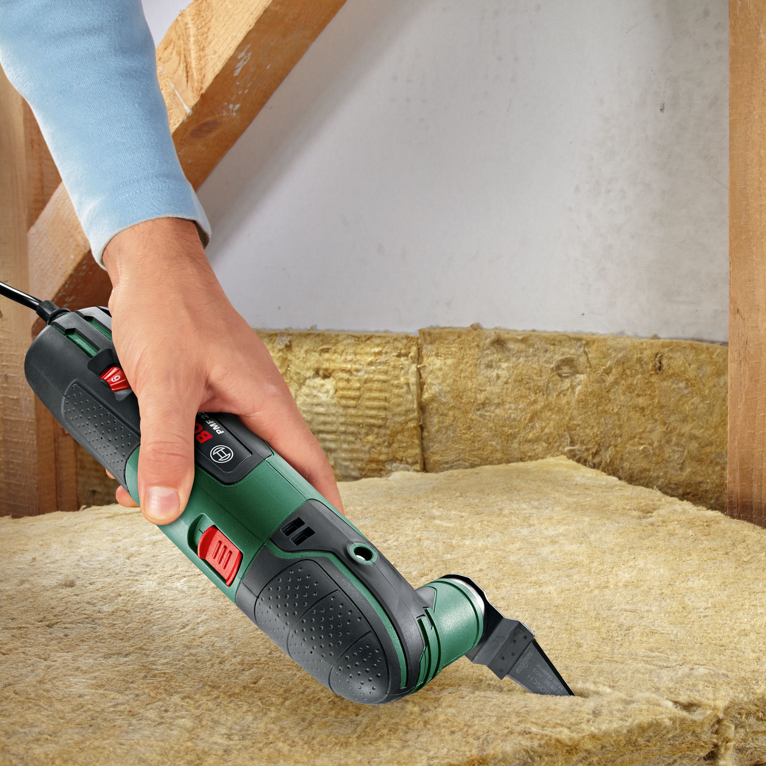 Bosch Mains fed 220W Corded Multi tool PMF 220 CE