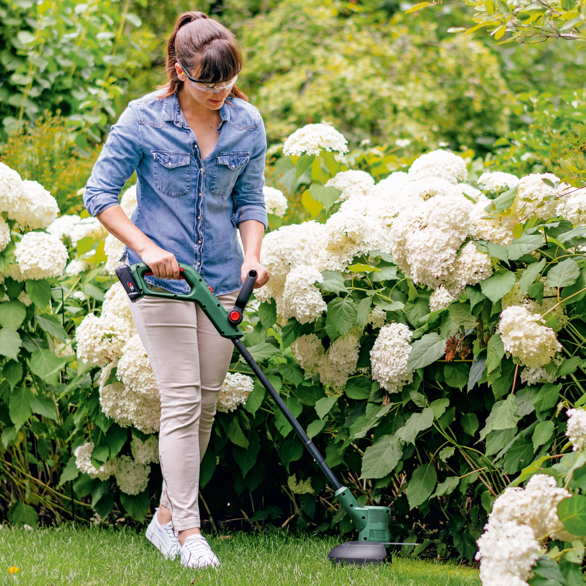 Bosch Power for all 18V 65mm Cordless Grass trimmer (1 x 2.5Ah) - EasyGrassCut 18-230