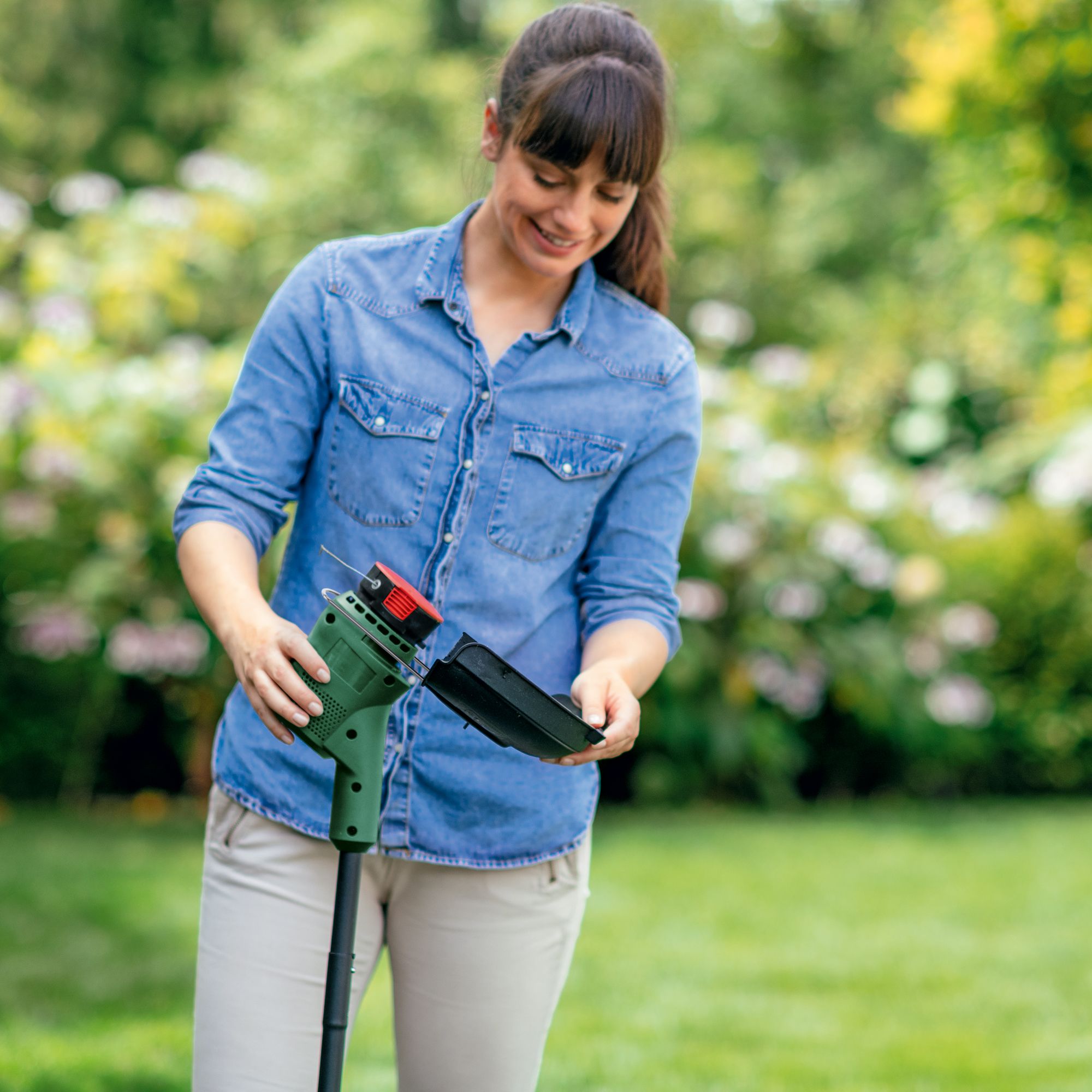 Bosch Power for all 18V 65mm Cordless Grass trimmer (1 x 2.5Ah) - EasyGrassCut 18-230