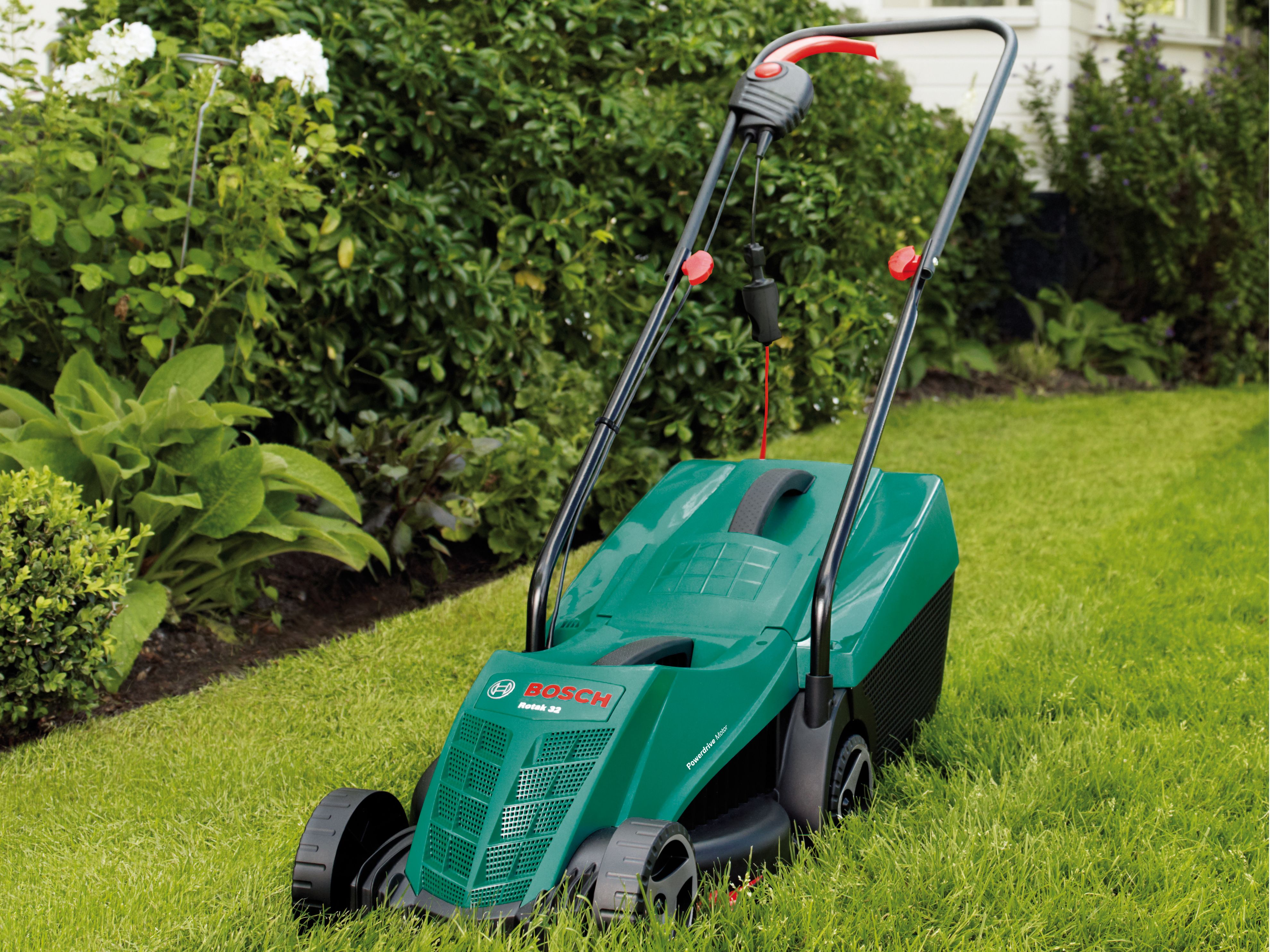 Bosch Rotak 320ER Corded Rotary Lawnmower