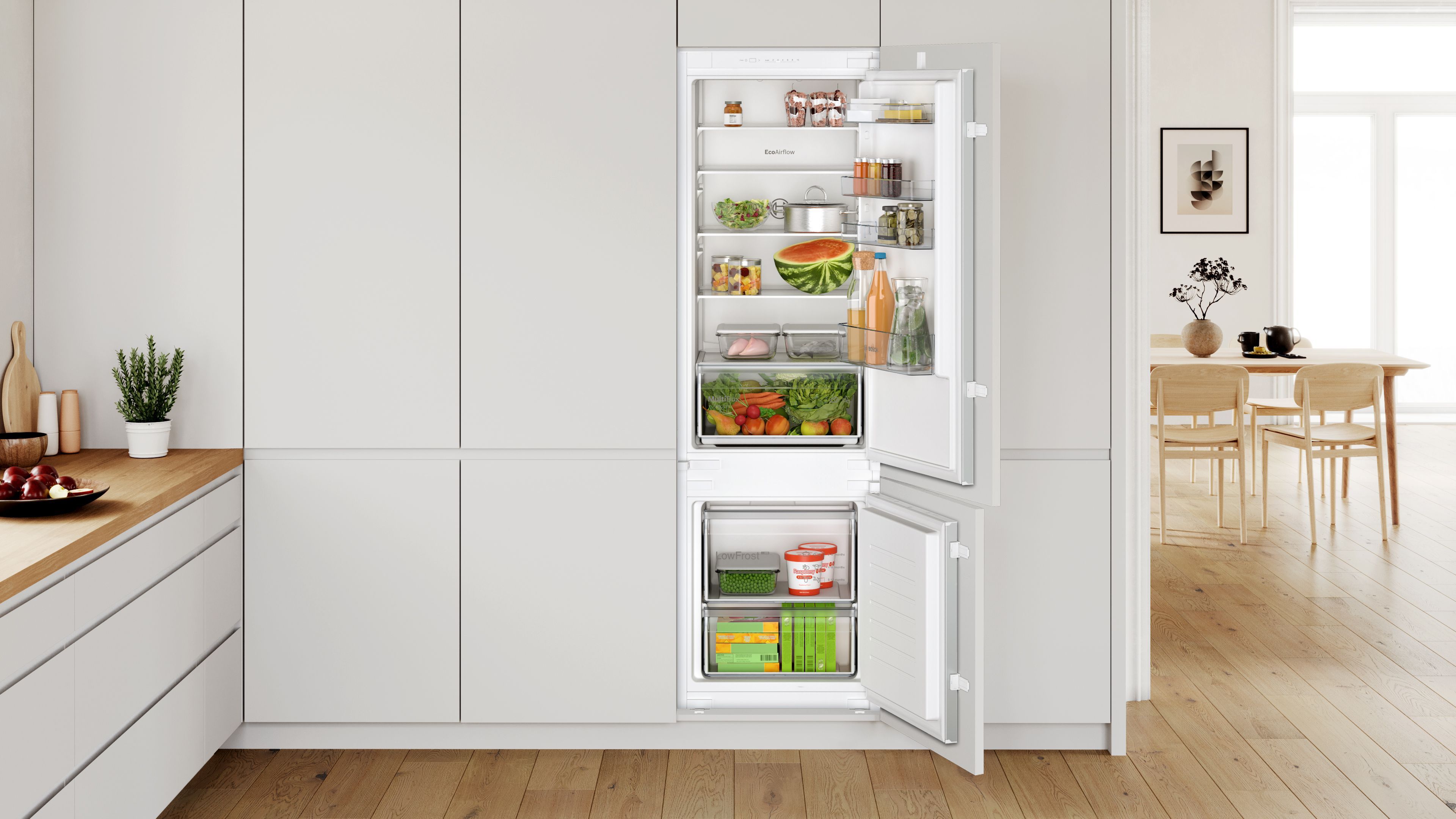 Bosch Series 2 KIV87NSE0G 70:30 Traditional Built-in Fridge freezer