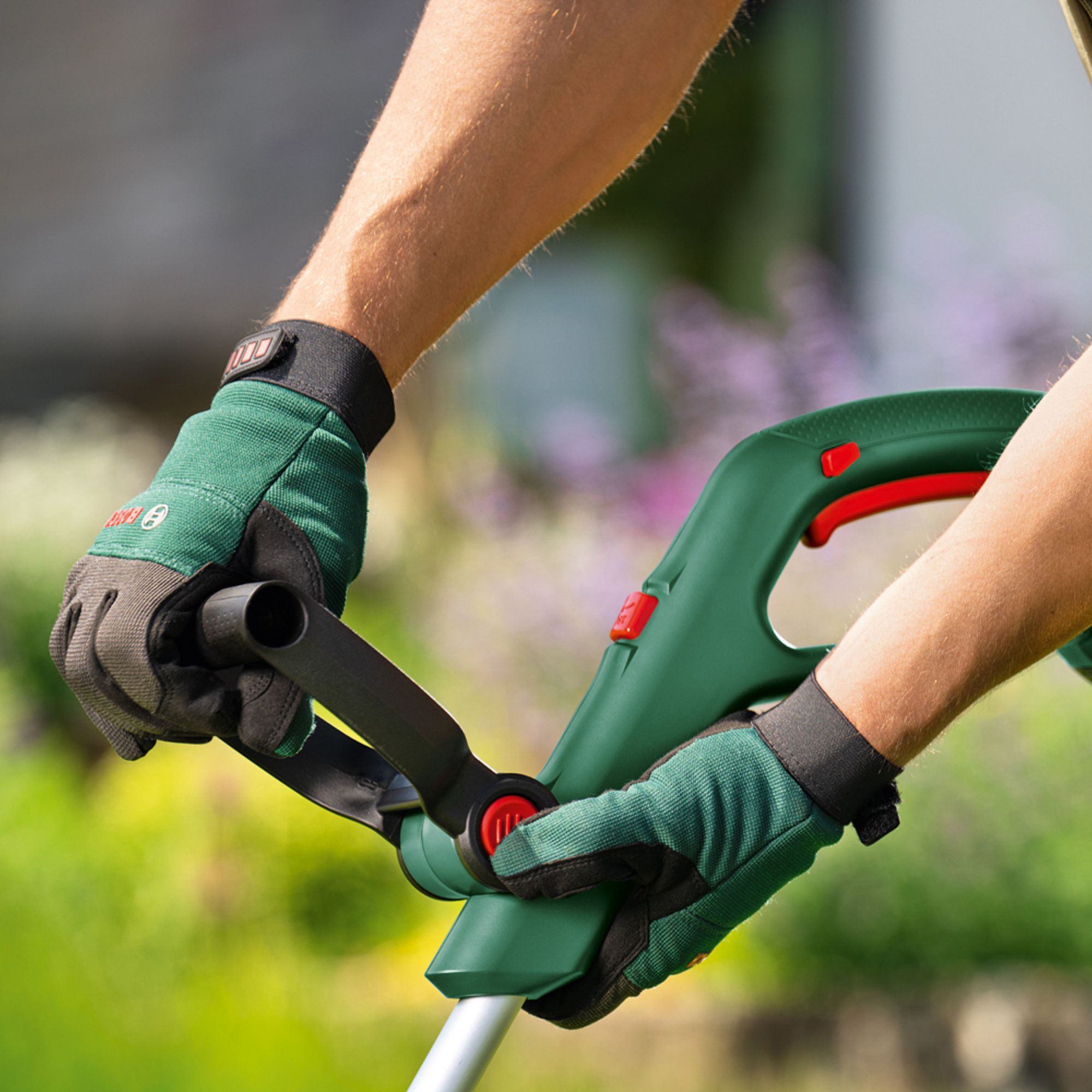 Bosch UniversalGrassCut 18V Cordless Grass trimmer (Bare Tool) - 18V-26-500