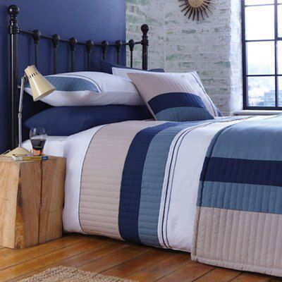 Boston Blue & cream Striped Quilted Bed runner