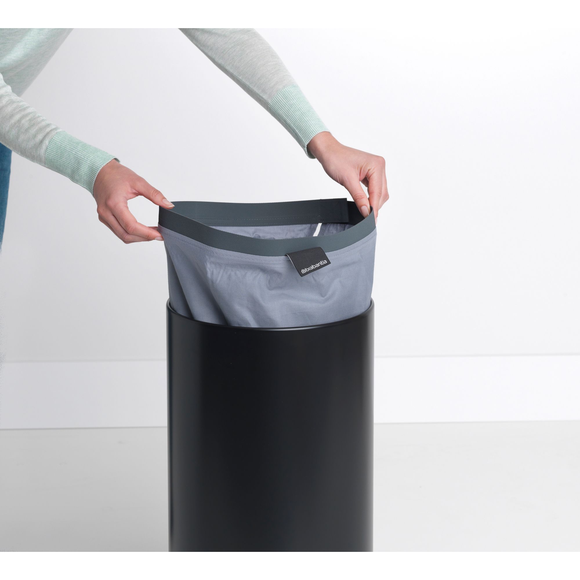 Brabantia Black Steel Laundry bin, 35L
