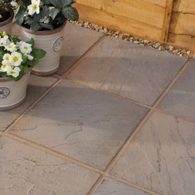 Bradstone Derbyshire Brown blend Reconstituted stone Paving slab, 16.08m² (L)450mm (W)450mm Pack of 76