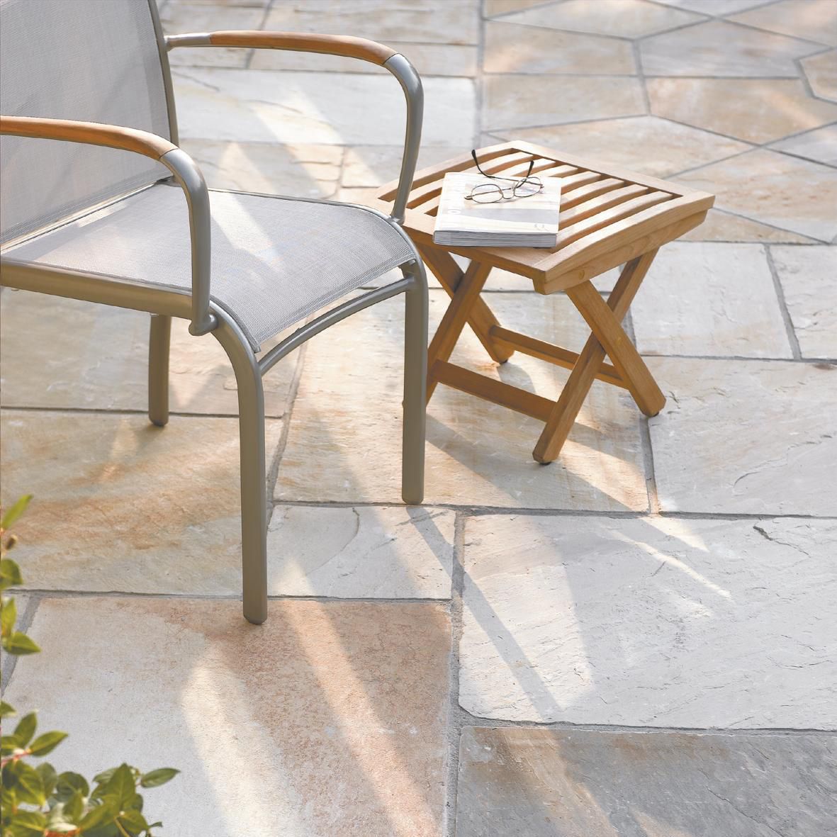 Bradstone Fossil buff Sandstone Paving slab, 0.18m² (L)600mm (W)300mm