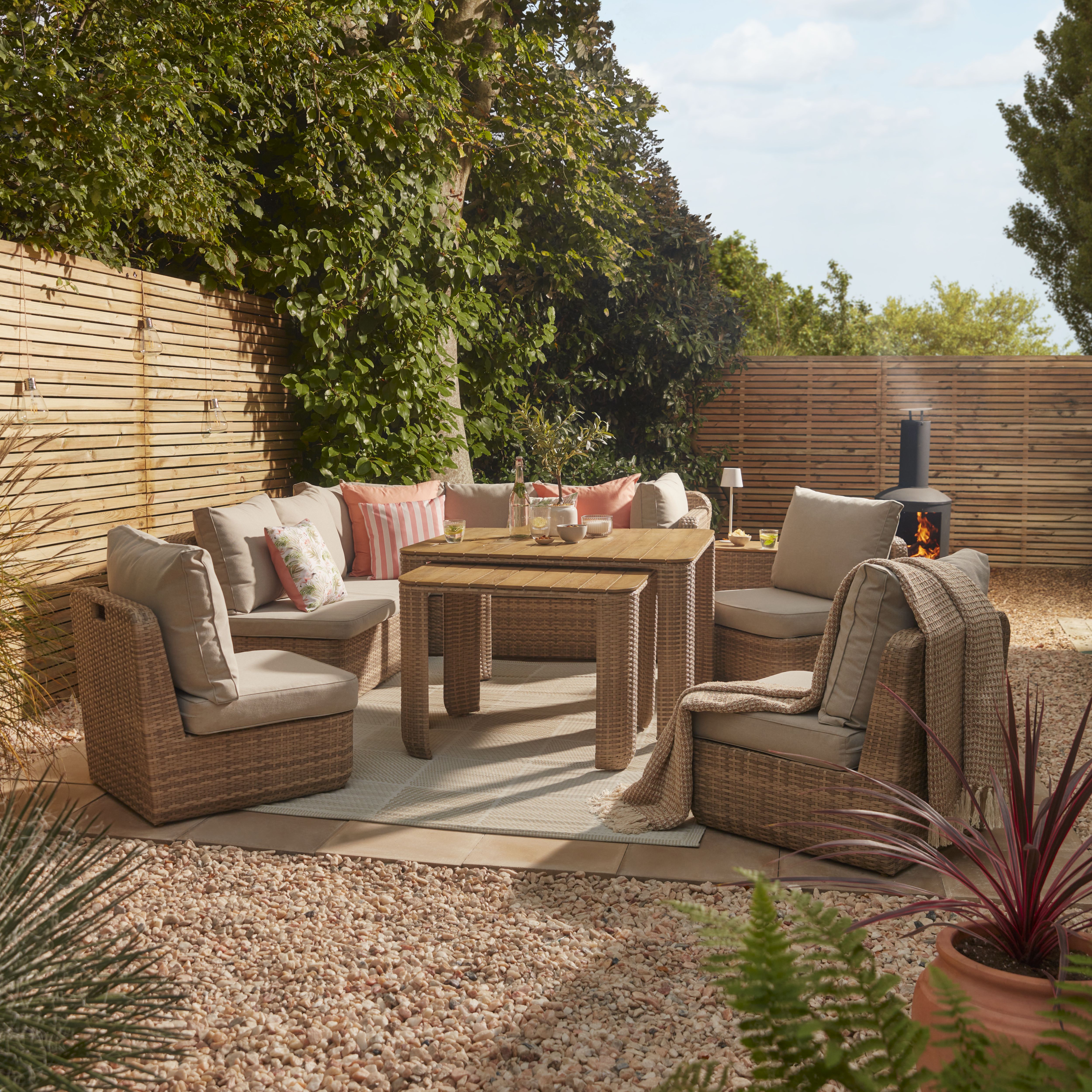 Bradstone Peak Natural Reconstituted stone Paving slab, 0.16m² (L)400mm (W)400mm